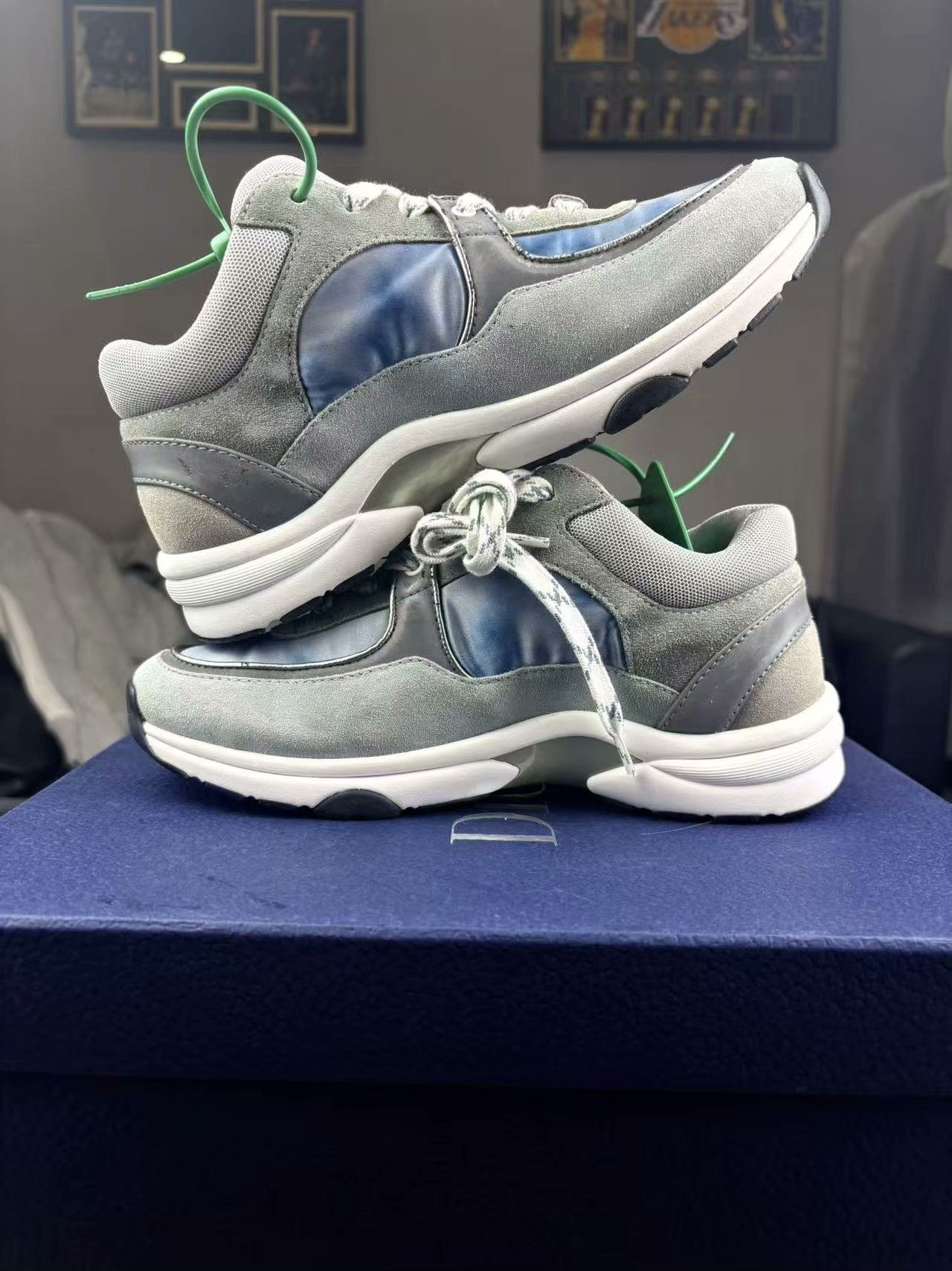 Chanel Chanel Running Silver Lowtop Sneakers 36 Men Size US 5 / EU 37 - 5 Thumbnail