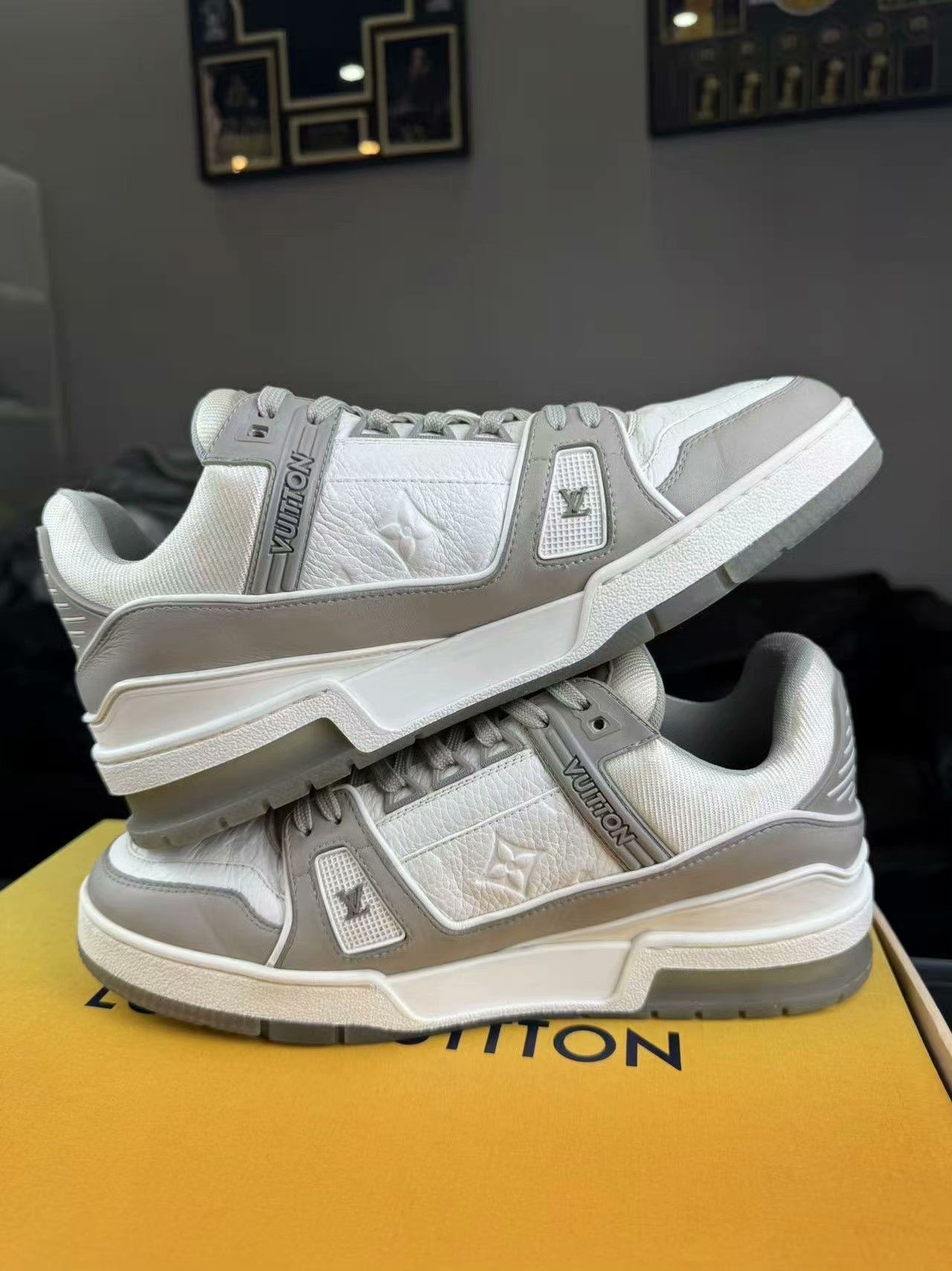 Louis Vuitton Louis Vuitton Training Gray Lowtop Sneakers 40 Men Size US 7.5 / EU 40-41 - 6 Thumbnail
