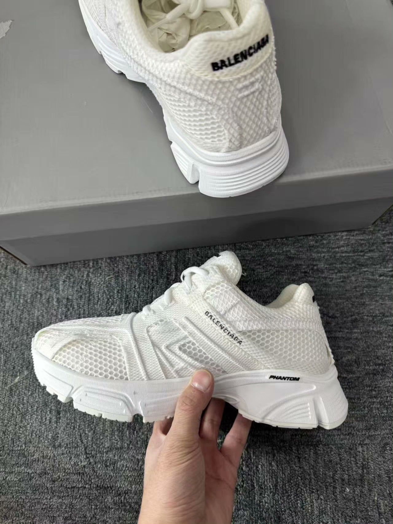 Balenciaga Balenciaga White Lowtop Sneakers 40 Men Size US 7.5 / EU 40-41 - 9 Thumbnail