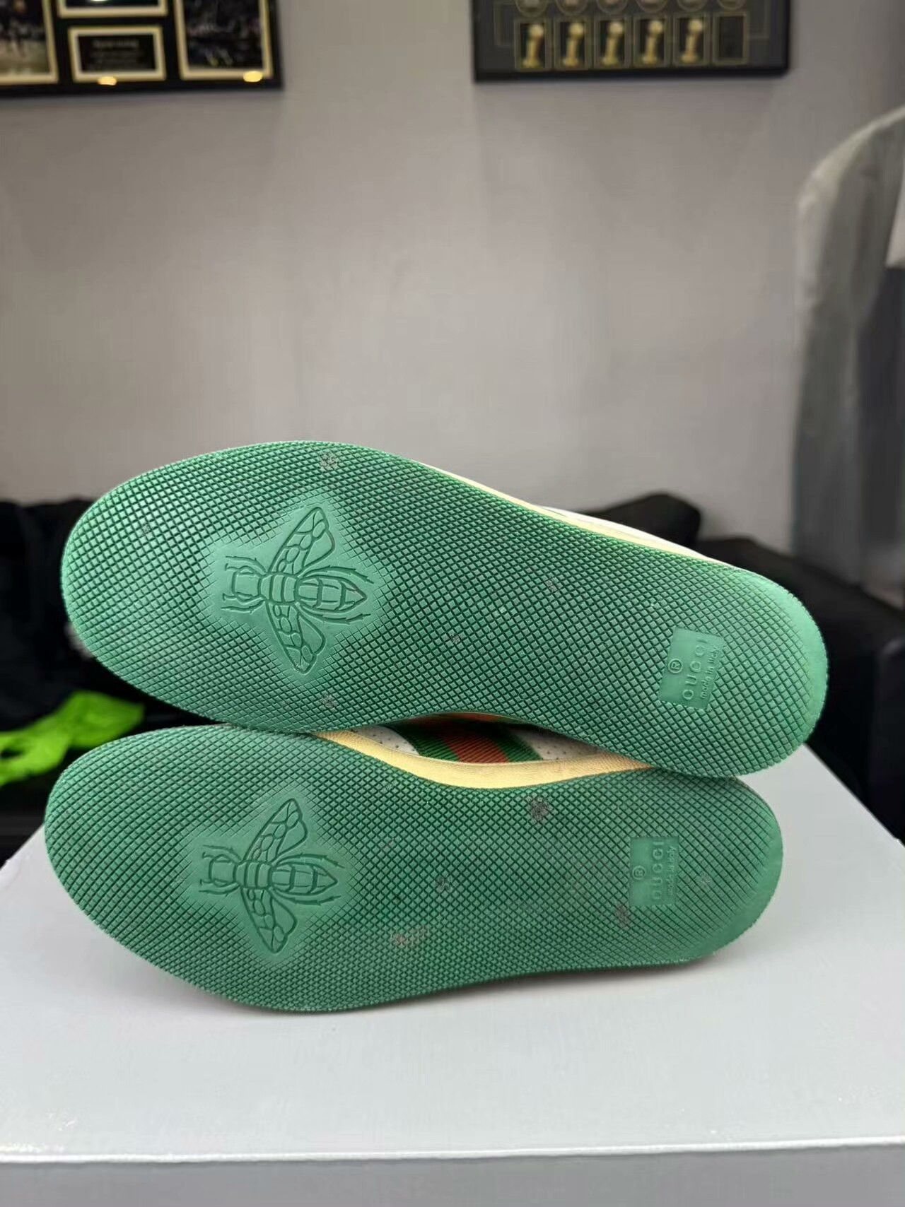 Gucci Gucci Lowtop Sneakers 35 Women Size US 5 / IT 35 - 5 Thumbnail