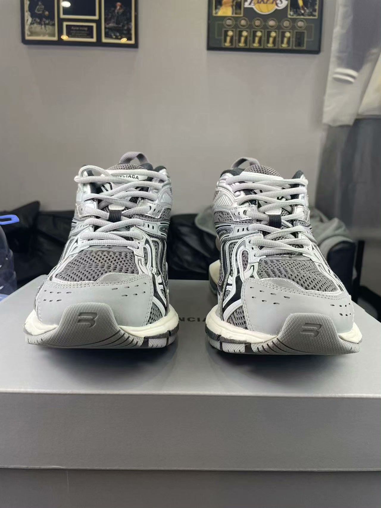 Balenciaga Balenciaga Lowtop Sneakers 39 Men Size US 6.5 / EU 39-40 - 3 Thumbnail