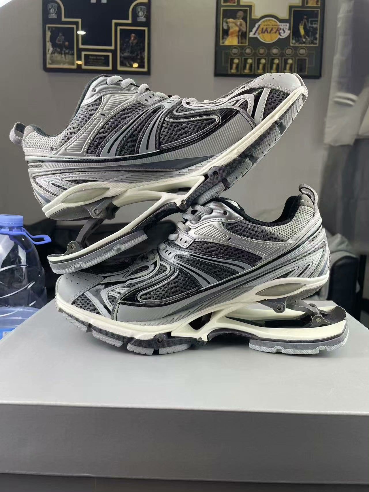 Balenciaga Balenciaga Lowtop Sneakers 39 Men Size US 6.5 / EU 39-40 - 6 Thumbnail