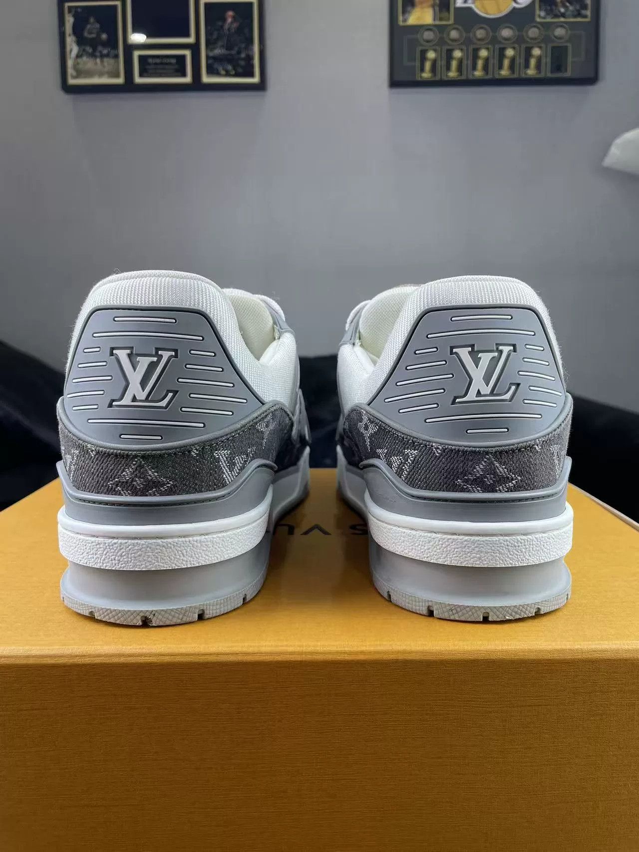 Louis Vuitton Louis Vuitton Training Denim Gray Lowtop Sneakers 41 Men Size US 8.5 / EU 41-42 - 3 Thumbnail