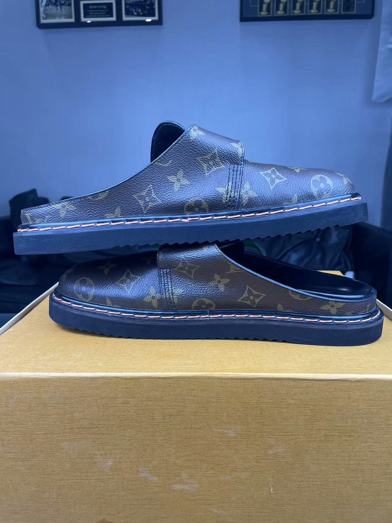 Louis Vuitton Louis Vuitton Lowtop Sneakers 41 Men Size US 8.5 / EU 41-42 - 5 Thumbnail
