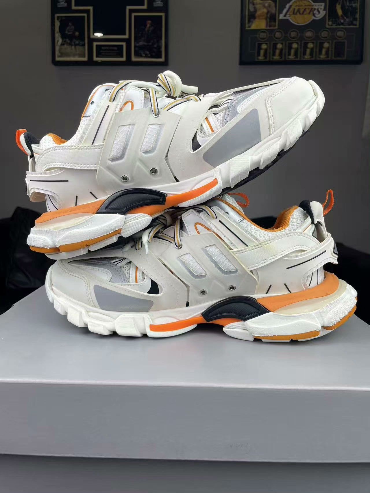 Balenciaga Balenciaga White Lowtop Sneakers 40 Men Size US 7.5 / EU 40-41 - 5 Thumbnail
