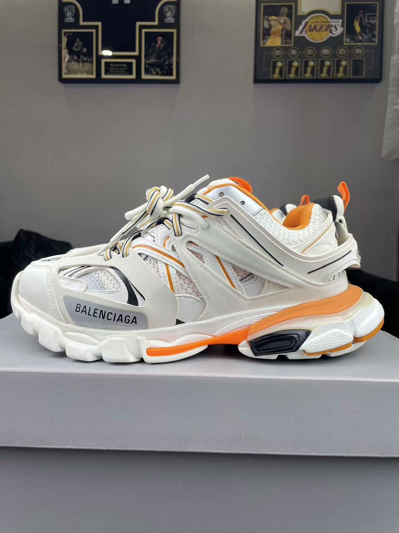 Balenciaga Balenciaga White Lowtop Sneakers 40 Men Size US 7.5 / EU 40-41 - 7 Thumbnail