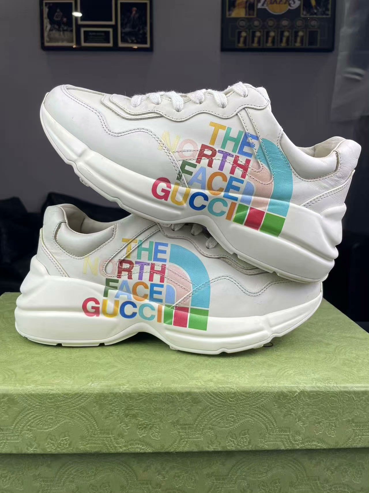 Gucci Gucci Collab Lowtop Sneakers 37 Women Size US 6.5 / IT 36.5 - 6 Thumbnail