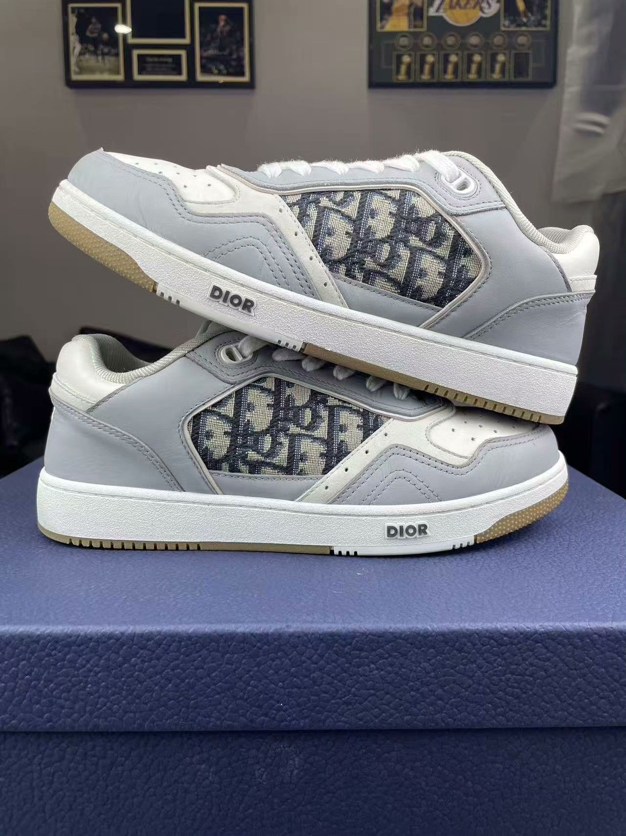 Dior Dior White Lowtop Sneakers 27 Women Size US 8 / IT 38 - 6 Thumbnail