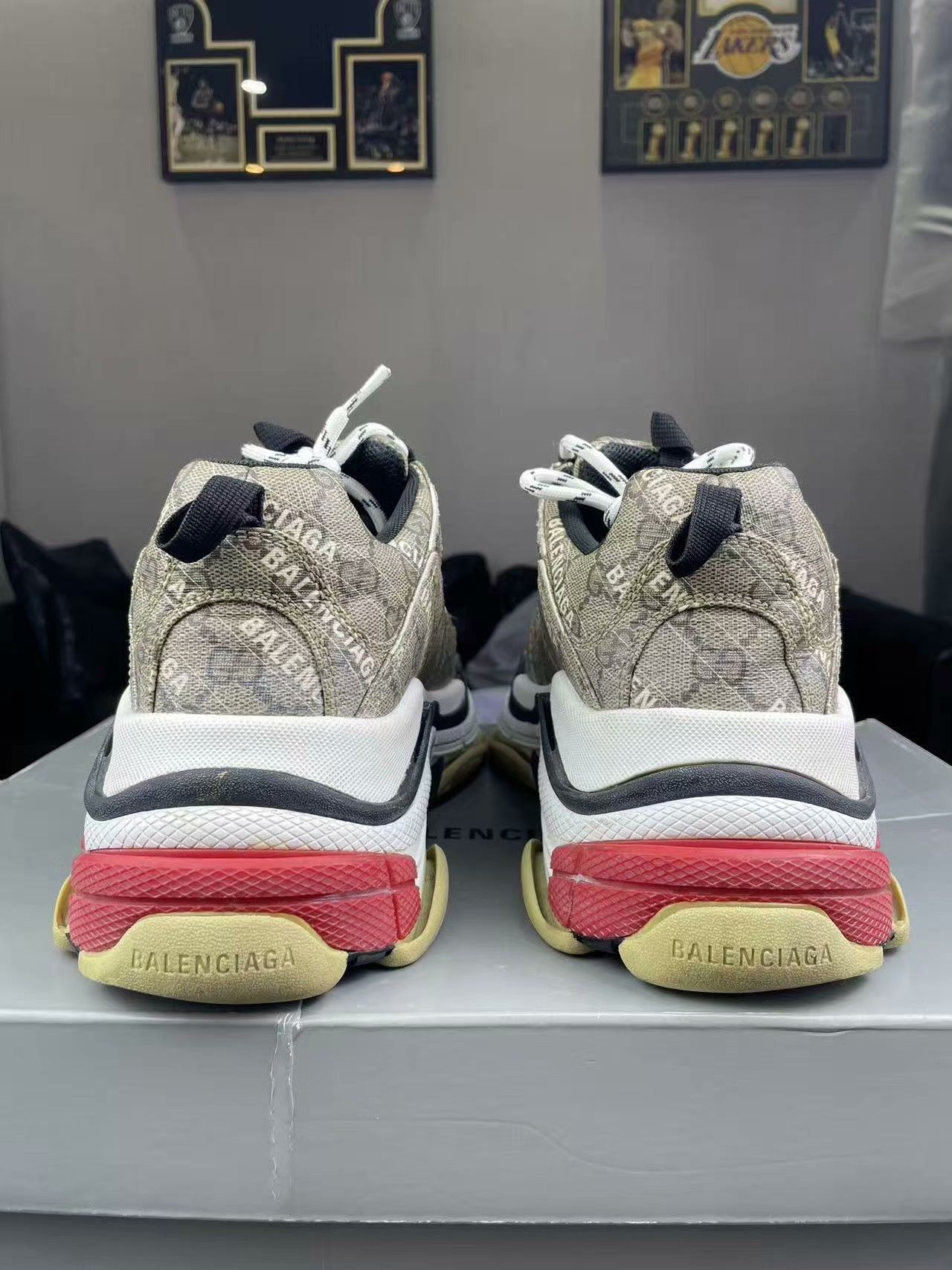 Balenciaga Balenciaga Lowtop Sneakers S Men Size US 10 / EU 43 - 3 Thumbnail