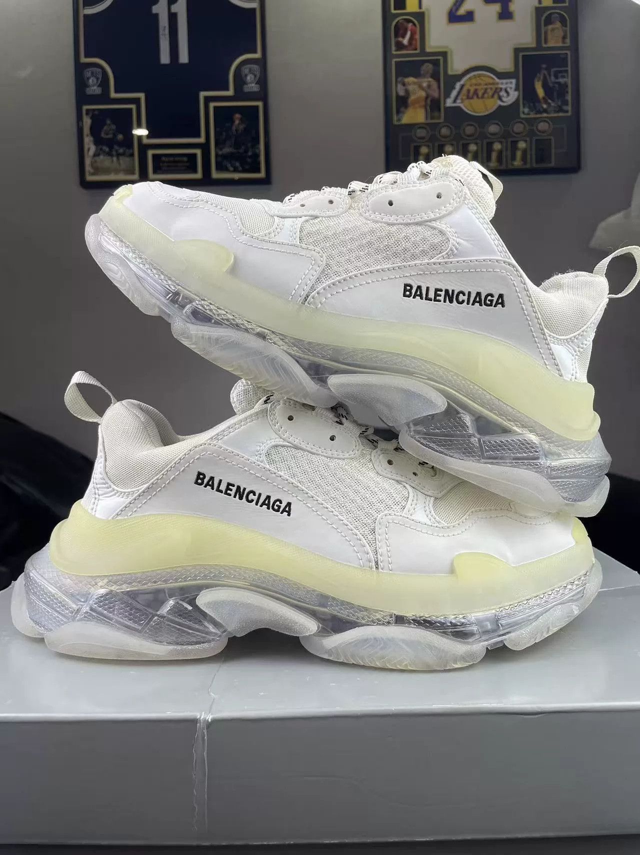 Balenciaga Balenciaga Clear White Lowtop Sneakers S Men Size US 10 / EU 43 - 6 Thumbnail