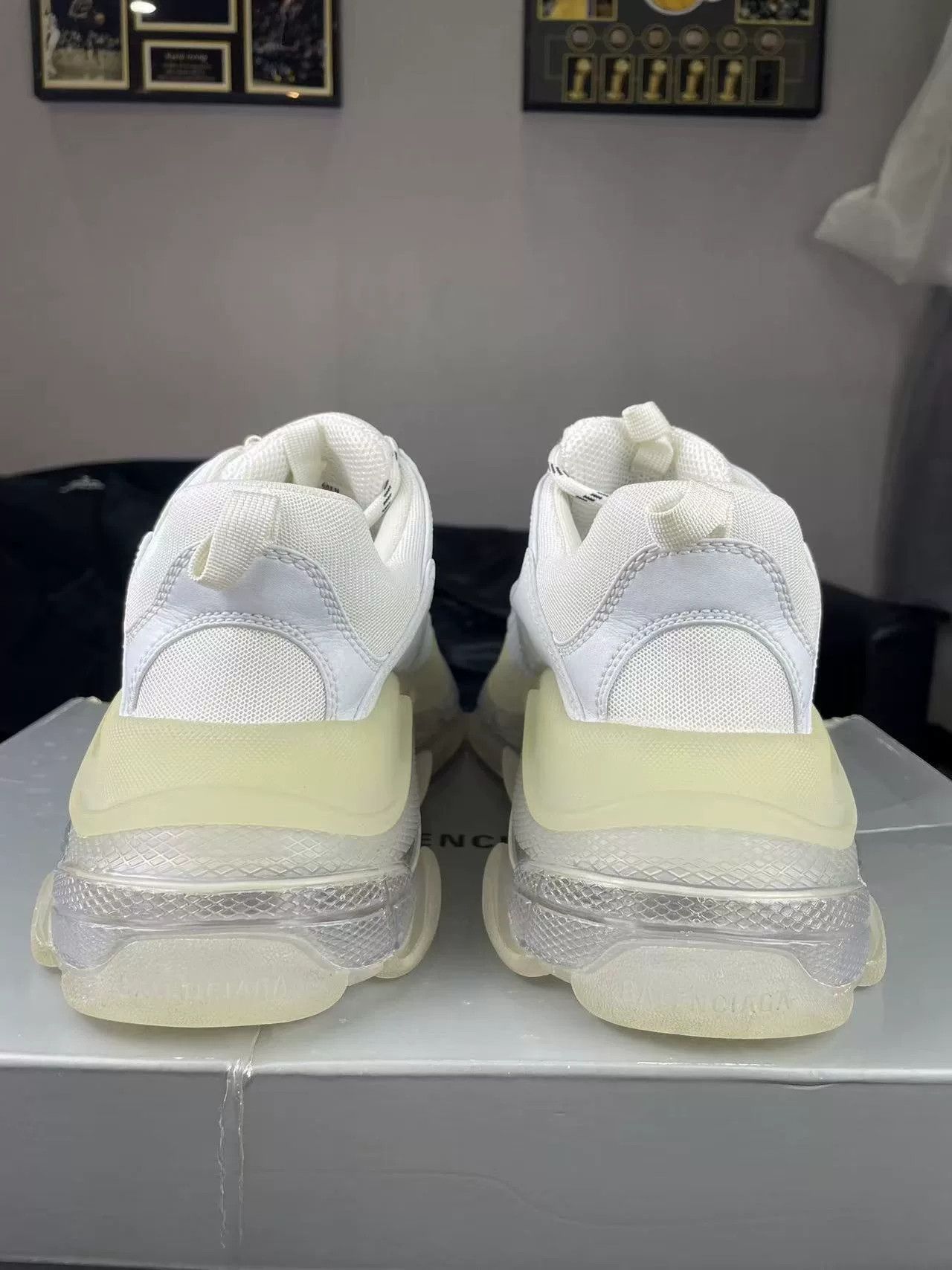 Balenciaga Balenciaga Clear White Lowtop Sneakers S Men Size US 10 / EU 43 - 3 Thumbnail