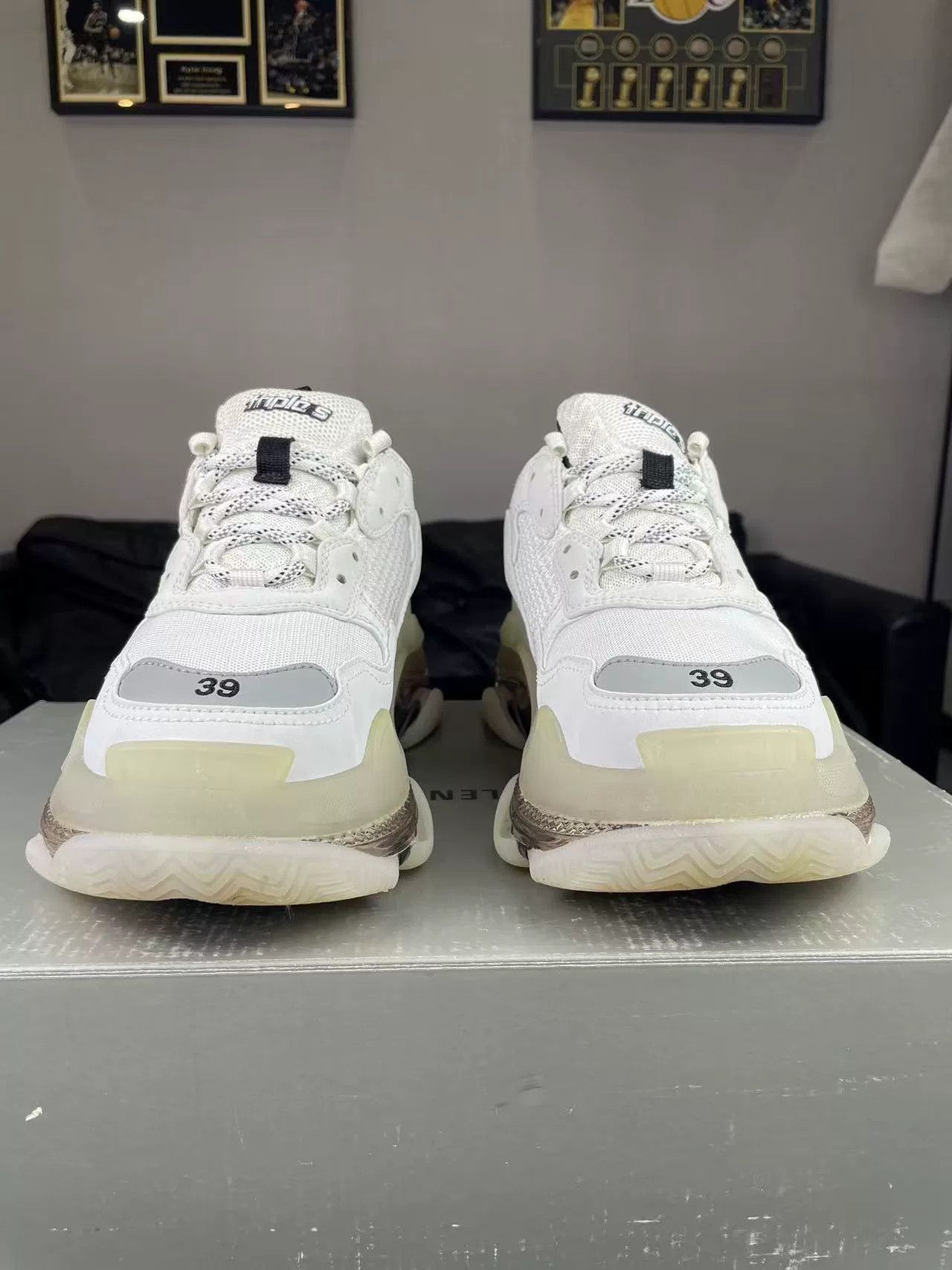 Balenciaga Balenciaga Lowtop Sneakers S Women Size US 6 / IT 36 - 2 Thumbnail