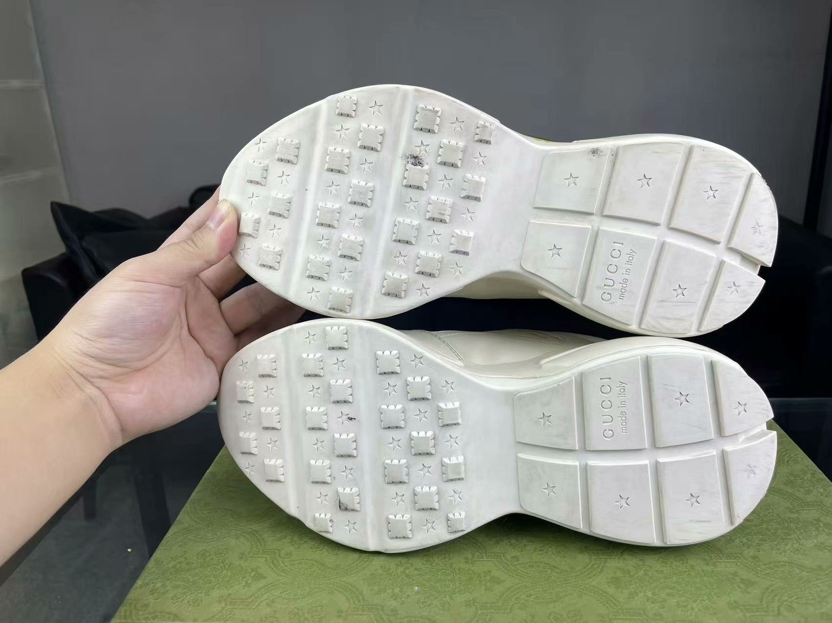 Gucci Gucci Printed Lowtop Sneakers 40 Men Size US 7.5 / EU 40-41 - 4 Thumbnail