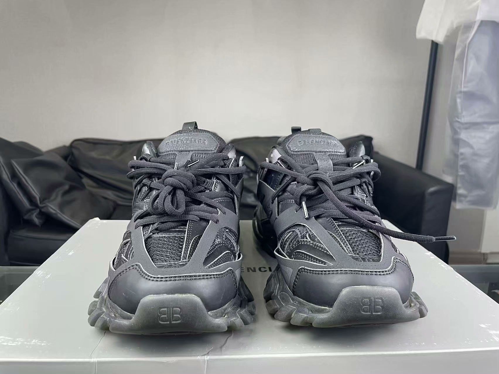 Balenciaga Balenciaga Black Lowtop Sneakers 40 Men Size US 7.5 / EU 40-41 - 3 Thumbnail