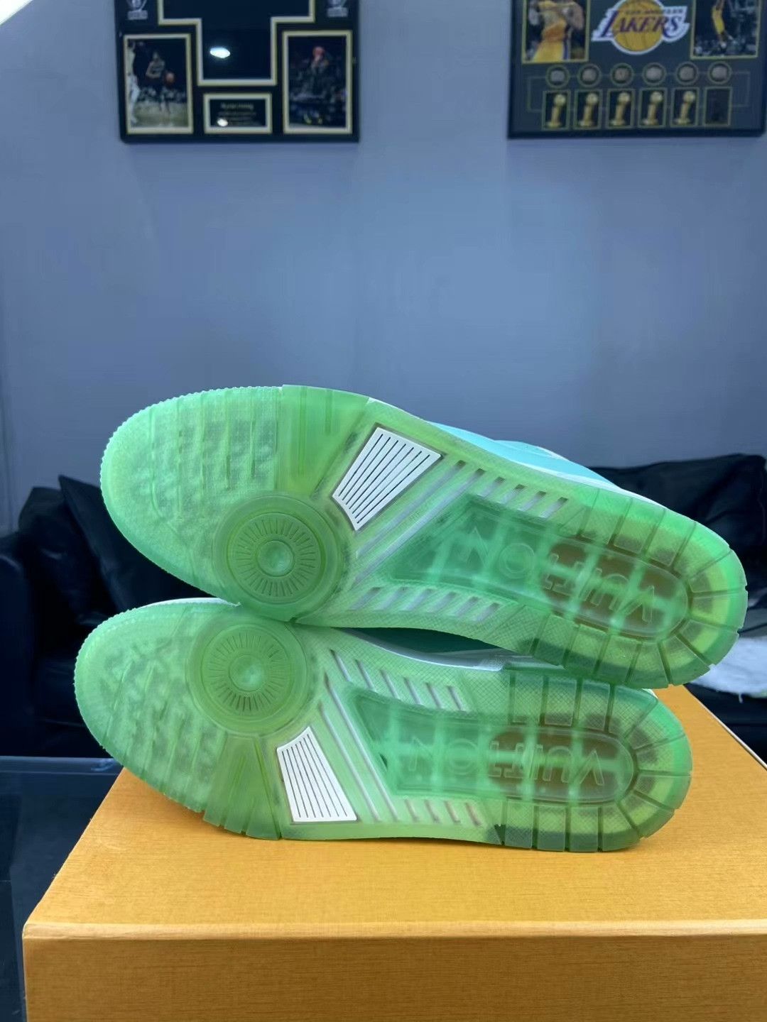 Louis Vuitton Louis Vuitton Training Green Lowtop Sneakers 41 Men Size US 8.5 / EU 41-42 - 5 Thumbnail