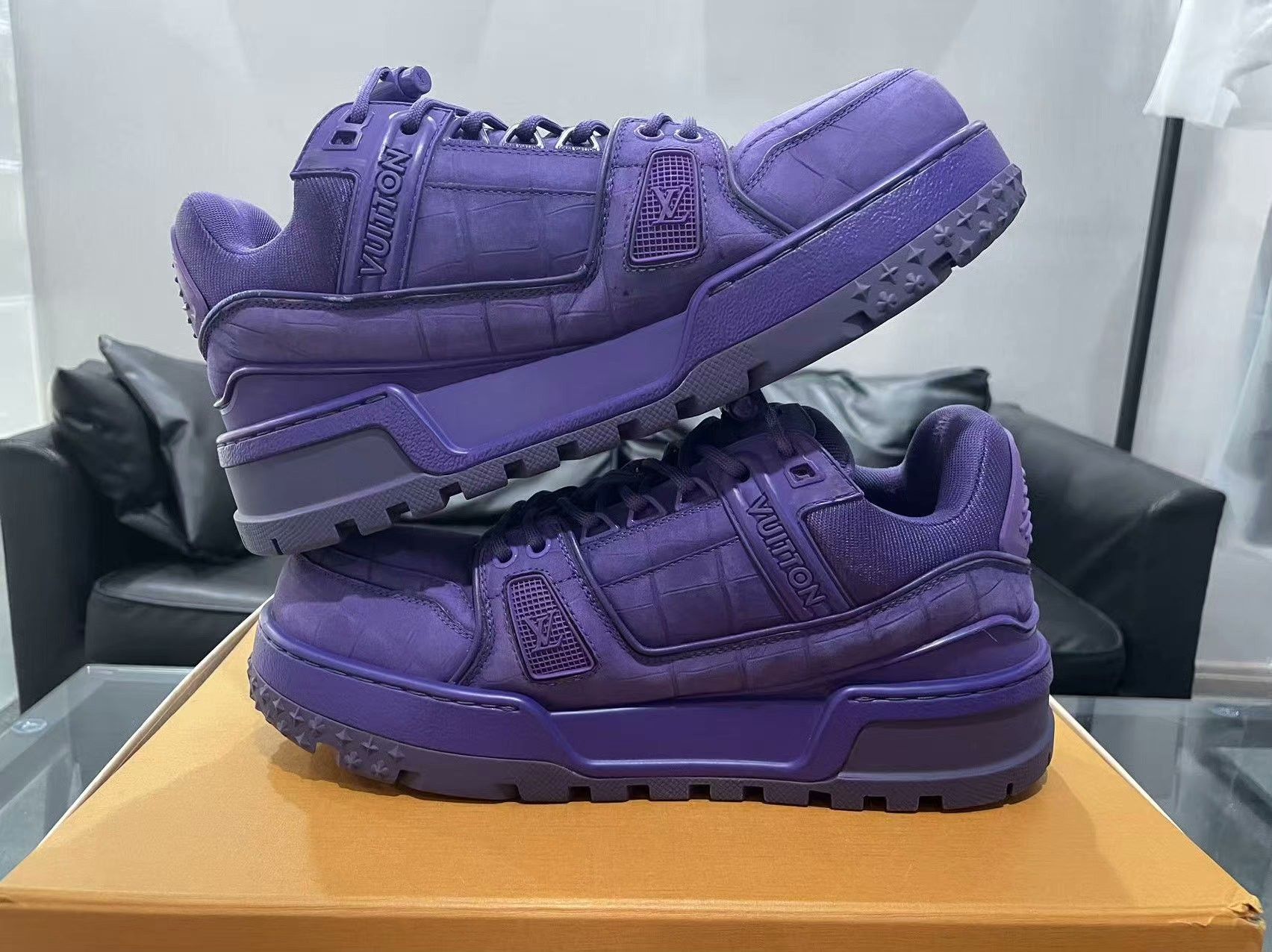 Louis Vuitton Louis Vuitton Training Purple Lowtop Sneakers 40 Men Size US 7.5 / EU 40-41 - 5 Thumbnail