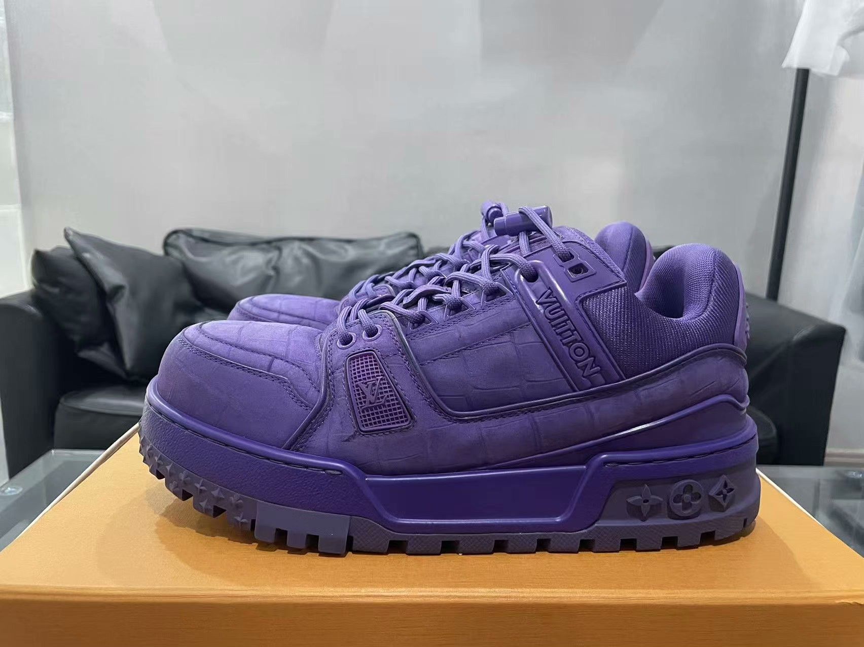 Louis Vuitton Louis Vuitton Training Purple Lowtop Sneakers 40 Men Size US 7.5 / EU 40-41 - 7 Thumbnail