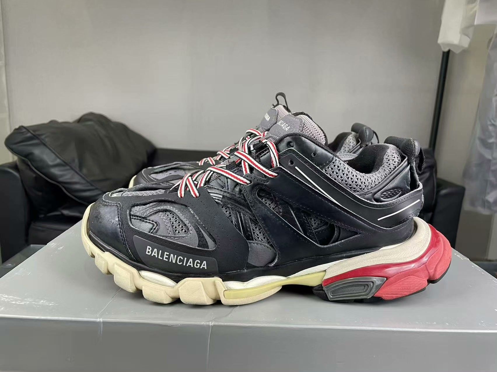Balenciaga Balenciaga Black Lowtop Sneakers 41 Men Size US 8.5 / EU 41-42 - 3 Thumbnail