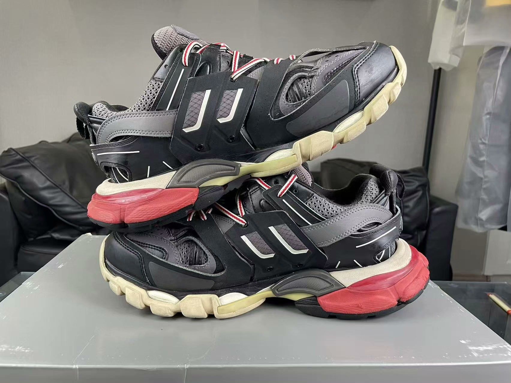 Balenciaga Balenciaga Black Lowtop Sneakers 41 Men Size US 8.5 / EU 41-42 - 6 Thumbnail