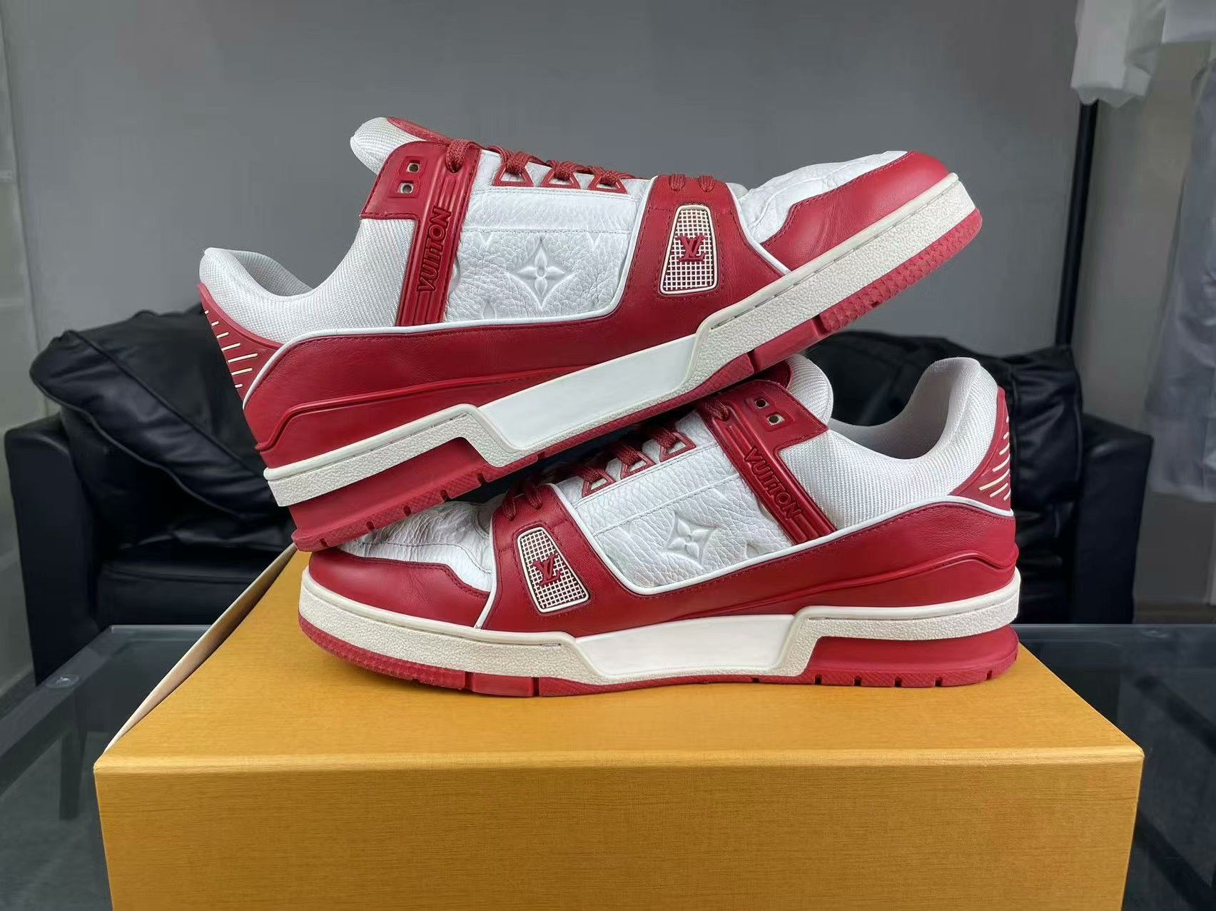 Louis Vuitton Louis Vuitton Training Red Lowtop Sneakers 43.5 Men Size US 10.5 / EU 43-44 - 6 Thumbnail