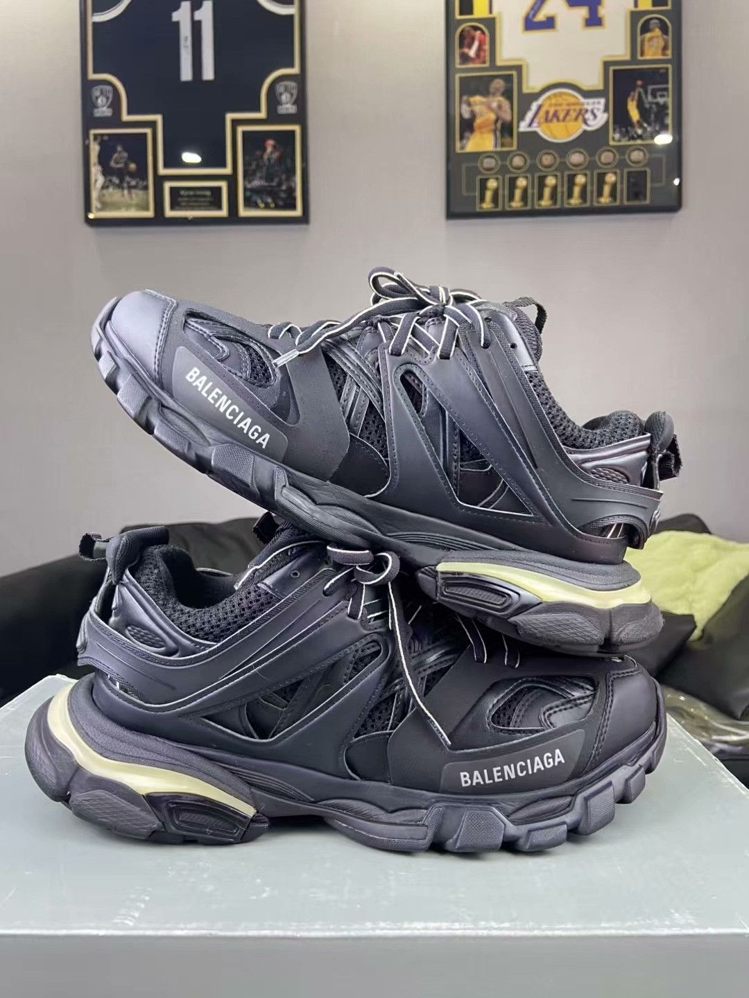 Balenciaga Balenciaga Black Lowtop Sneakers 41 Men Size US 8.5 / EU 41-42 - 5 Thumbnail
