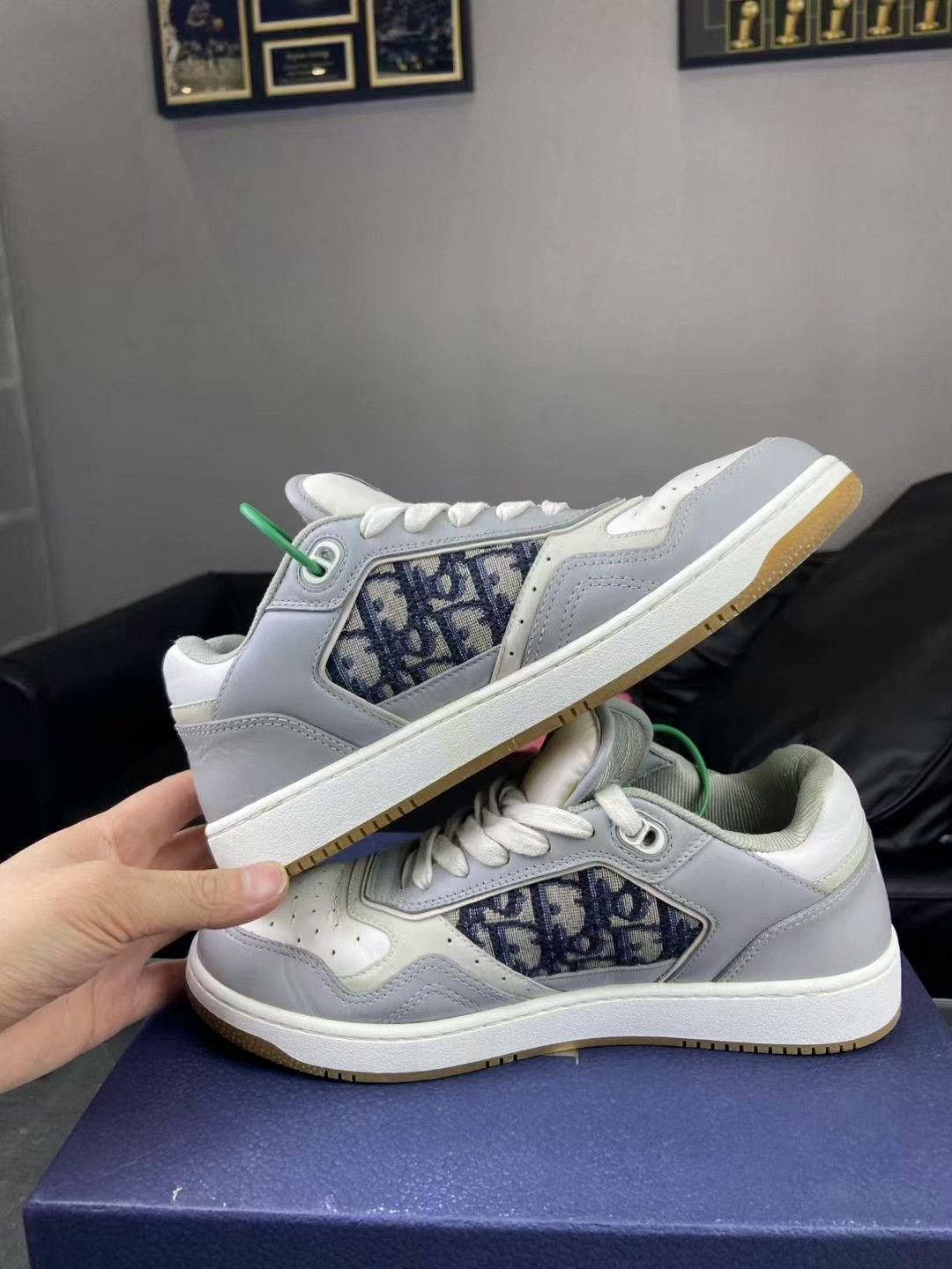 Dior Dior White Lowtop Sneakers 27 Women Size US 8 / IT 38 - 6 Thumbnail