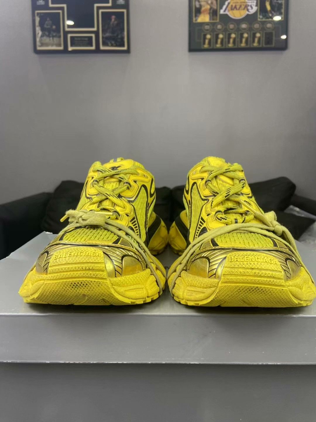 Balenciaga Balenciaga Distressed Yellow Lowtop Sneakers XXXL Men Size US 10 / EU 43 - 2 Thumbnail