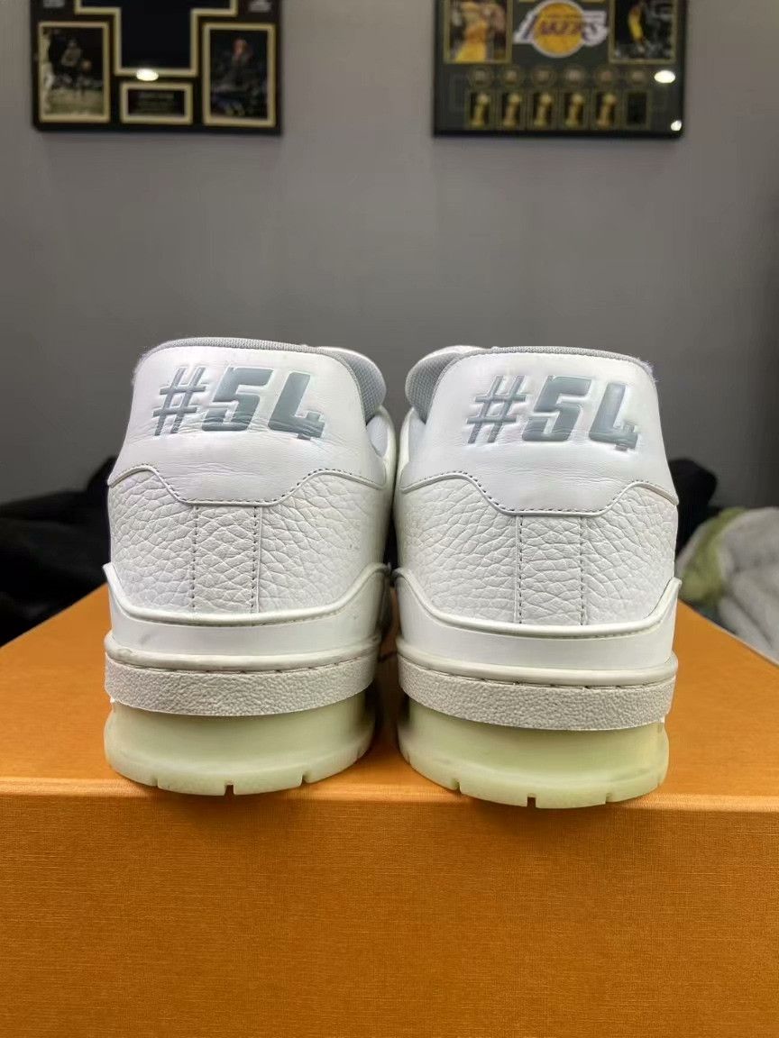 Louis Vuitton Louis Vuitton Training White Lowtop Sneakers 44 Men Size US 10.5 / EU 43-44 - 4 Thumbnail