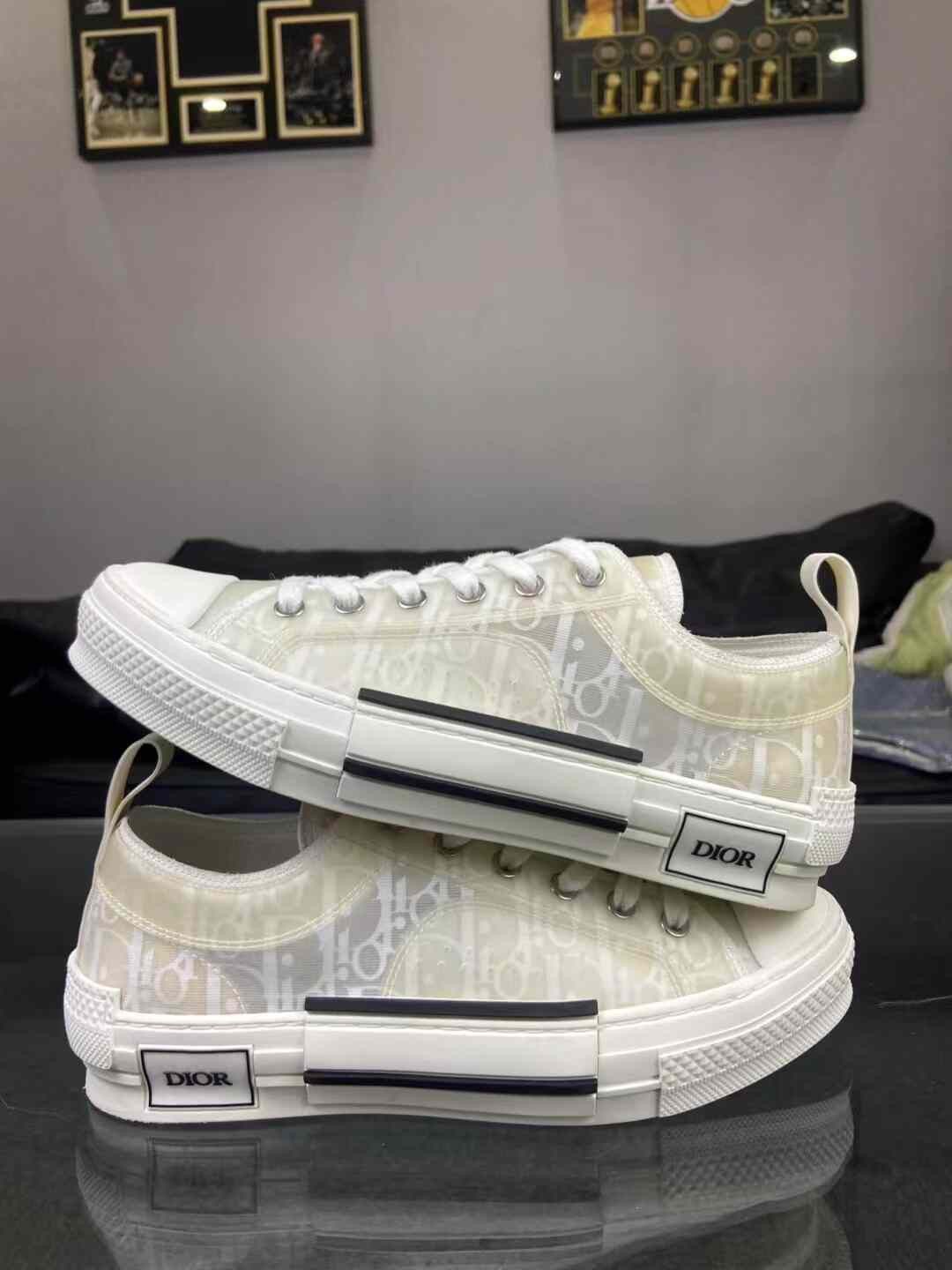 Dior Dior White Lowtop Sneakers 23 Women Size US 8 / IT 38 - 7 Thumbnail