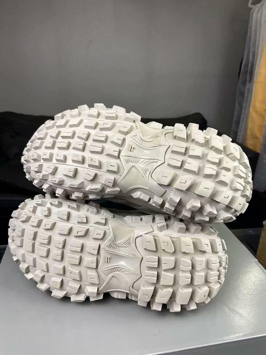 Balenciaga Balenciaga Lowtop Sneakers 42 Men Size US 9 / EU 42 - 4 Thumbnail