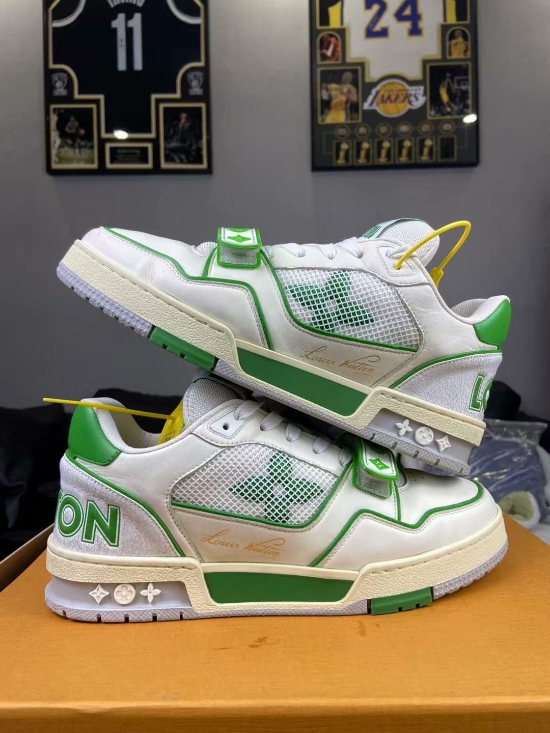 Louis Vuitton Louis Vuitton Training Green Lowtop Sneakers 40 Men Size US 7.5 / EU 40-41 - 7 Thumbnail