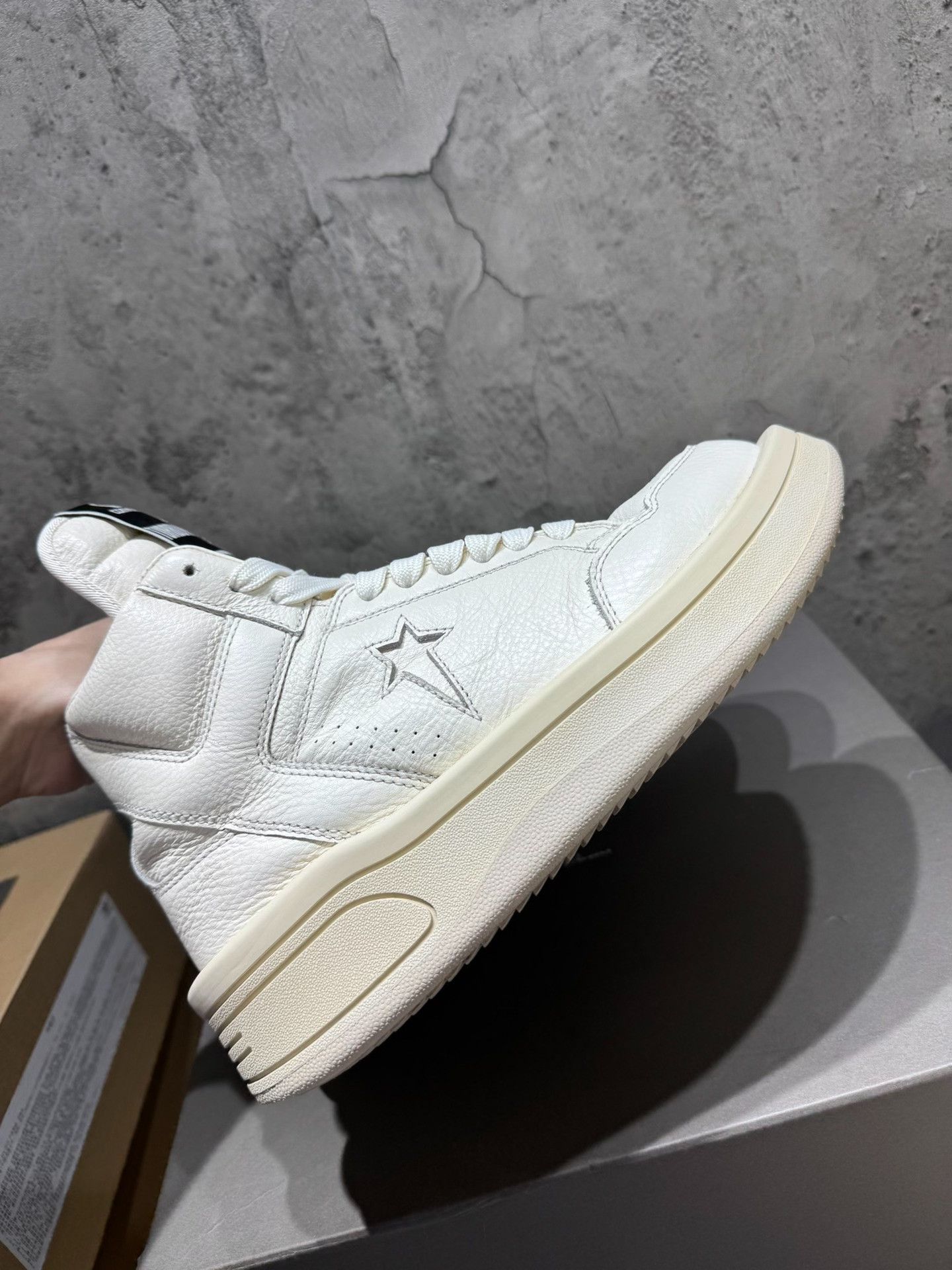 Converse Converse Collab White Lowtop Sneakers 42 Men Size US 9 / EU 42 - 4 Thumbnail