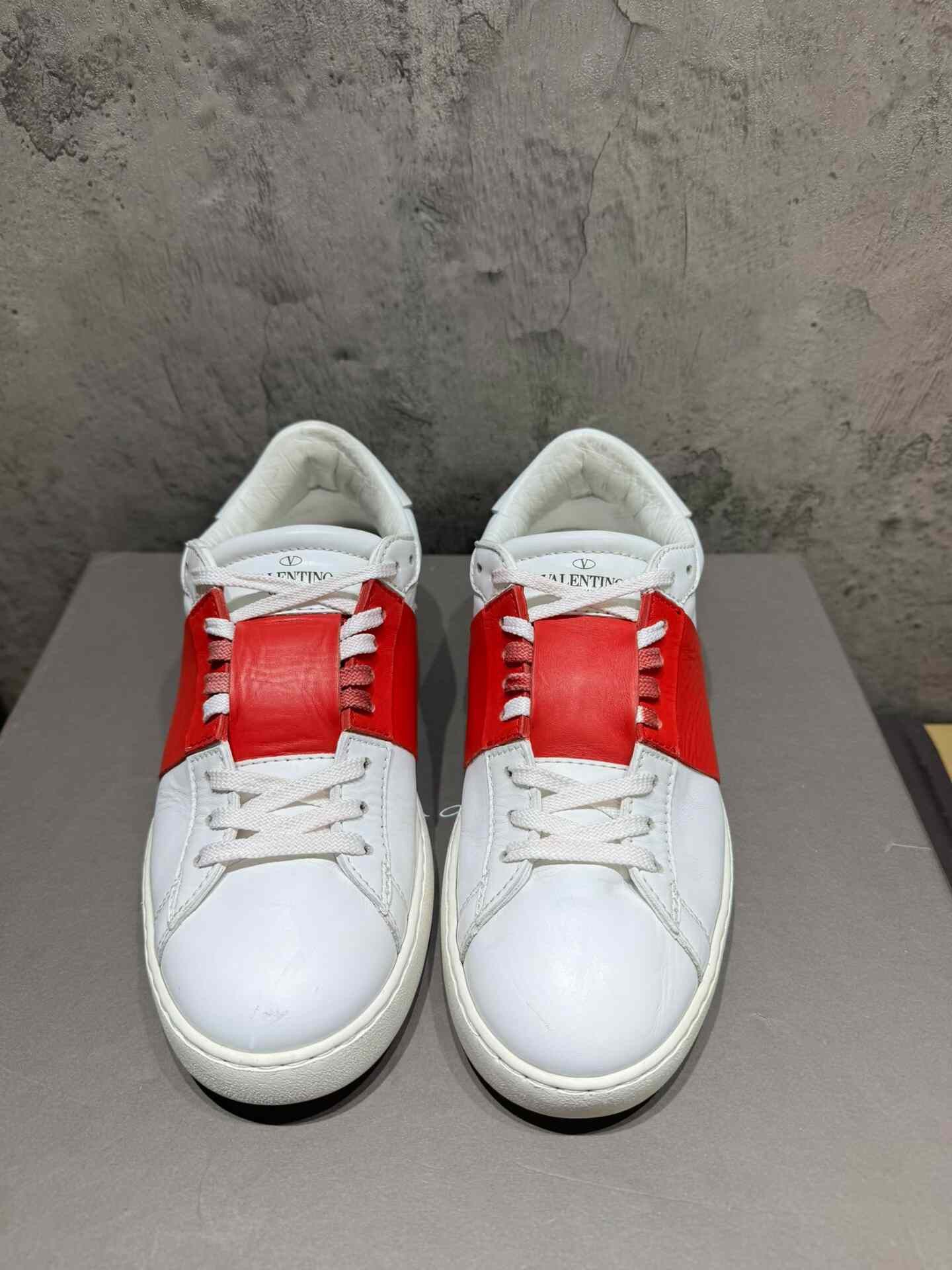 Valentino Valentino Red Lowtop Sneakers 39 Men Size US 6.5 / EU 39-40 - 4 Thumbnail
