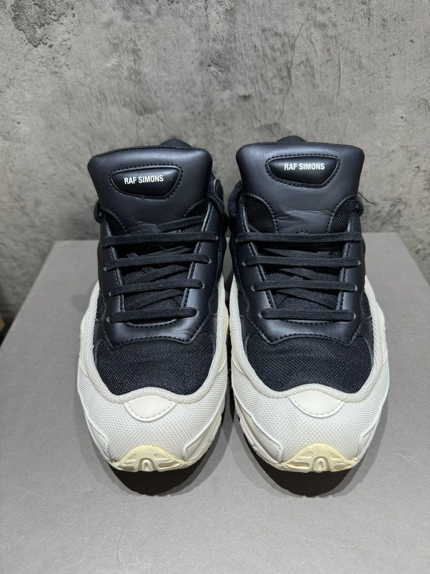 Adidas Adidas Black Lowtop Sneakers 42 Men Size US 9 / EU 42 - 7 Thumbnail