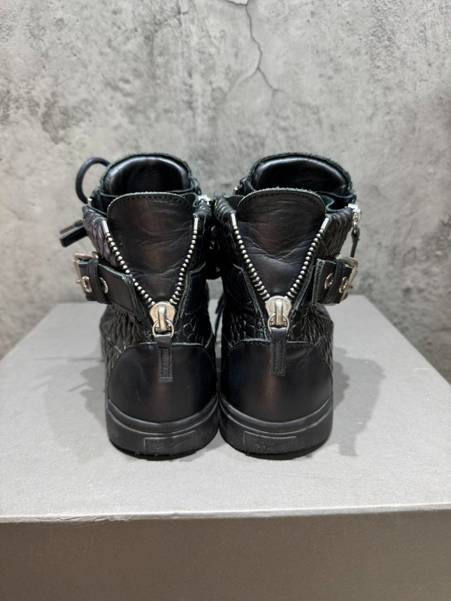 Giuseppe Zanotti Giuseppe Zanotti Gold Hitop Sneakers 41 Men Size US 8.5 / EU 41-42 - 7 Thumbnail