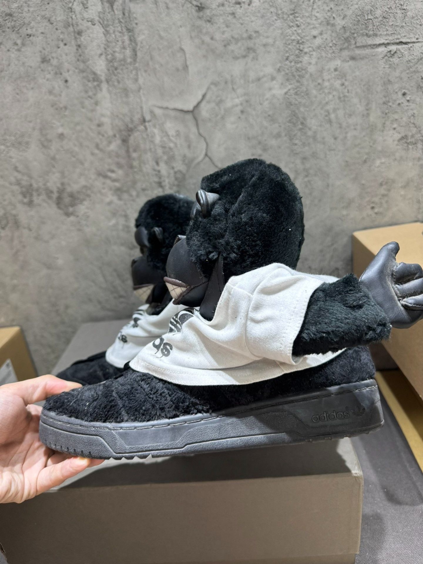 Adidas Adidas Black Hitop Sneakers 40 Men Size US 7.5 / EU 40-41 - 7 Thumbnail
