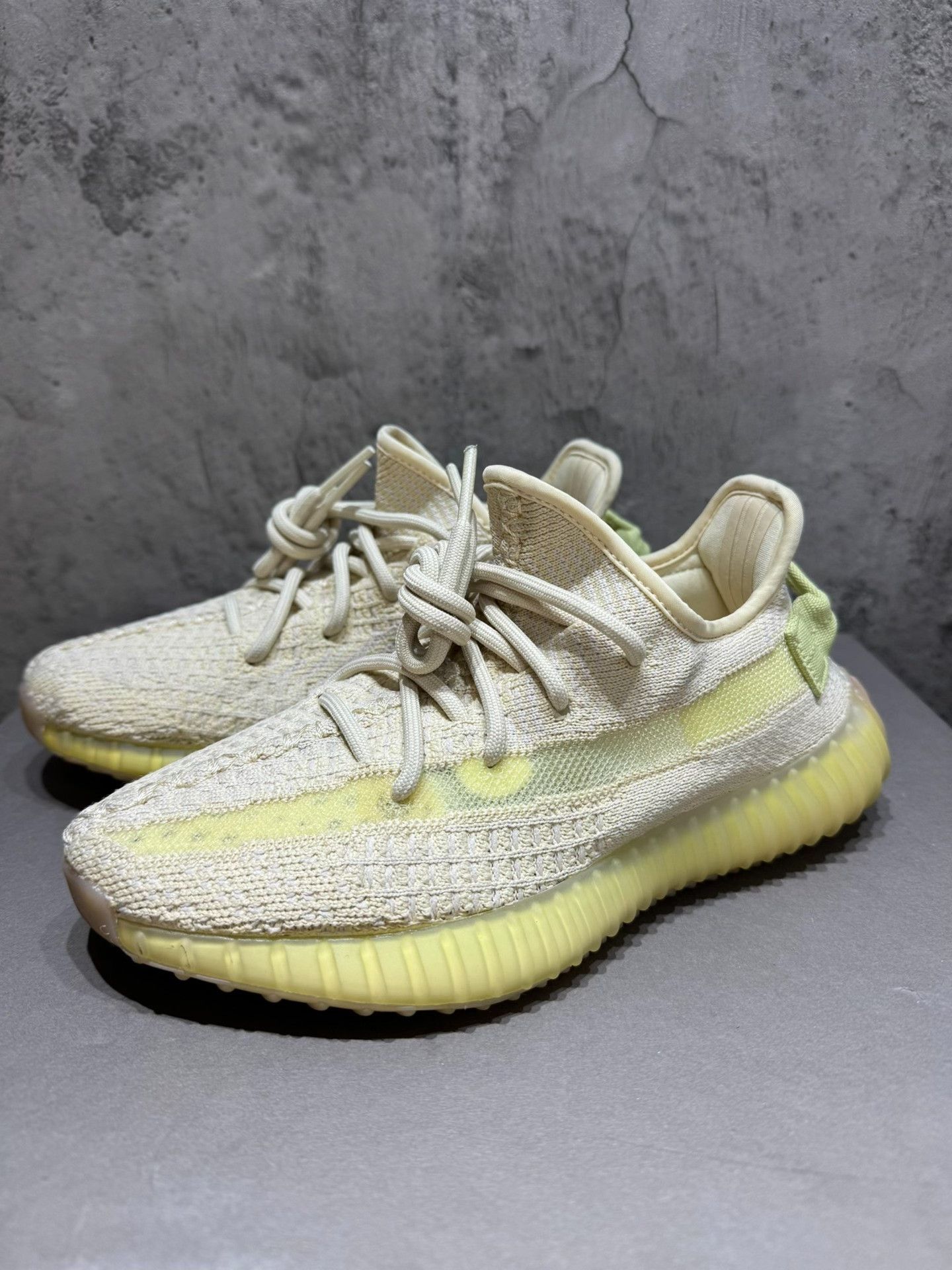 Adidas Adidas YEEZY350 Limited Yellow Lowtop Sneakers 36 Men Size US 5 / EU 37 - 5 Thumbnail