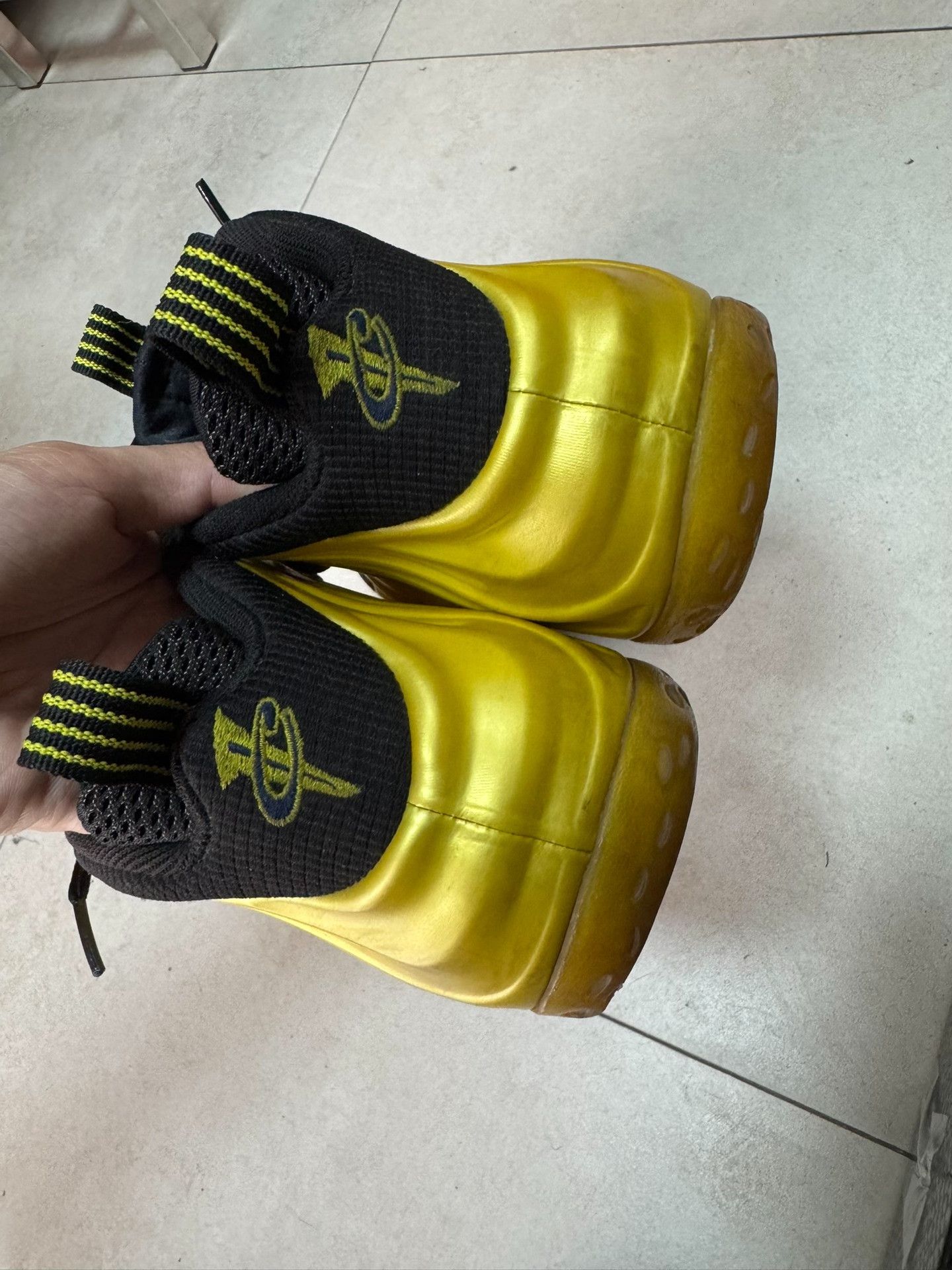 Nike Nike Yellow Lowtop Sneakers 41 Men Size US 8.5 / EU 41-42 - 3 Thumbnail