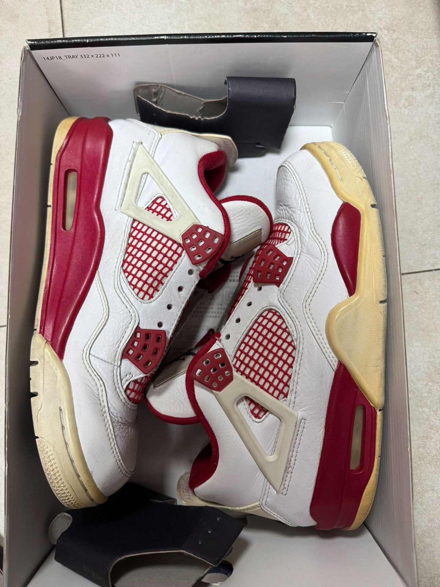 Nike Nike Red Lowtop Sneakers 7.5 Men Size US 7.5 / EU 40-41 - 8 Thumbnail