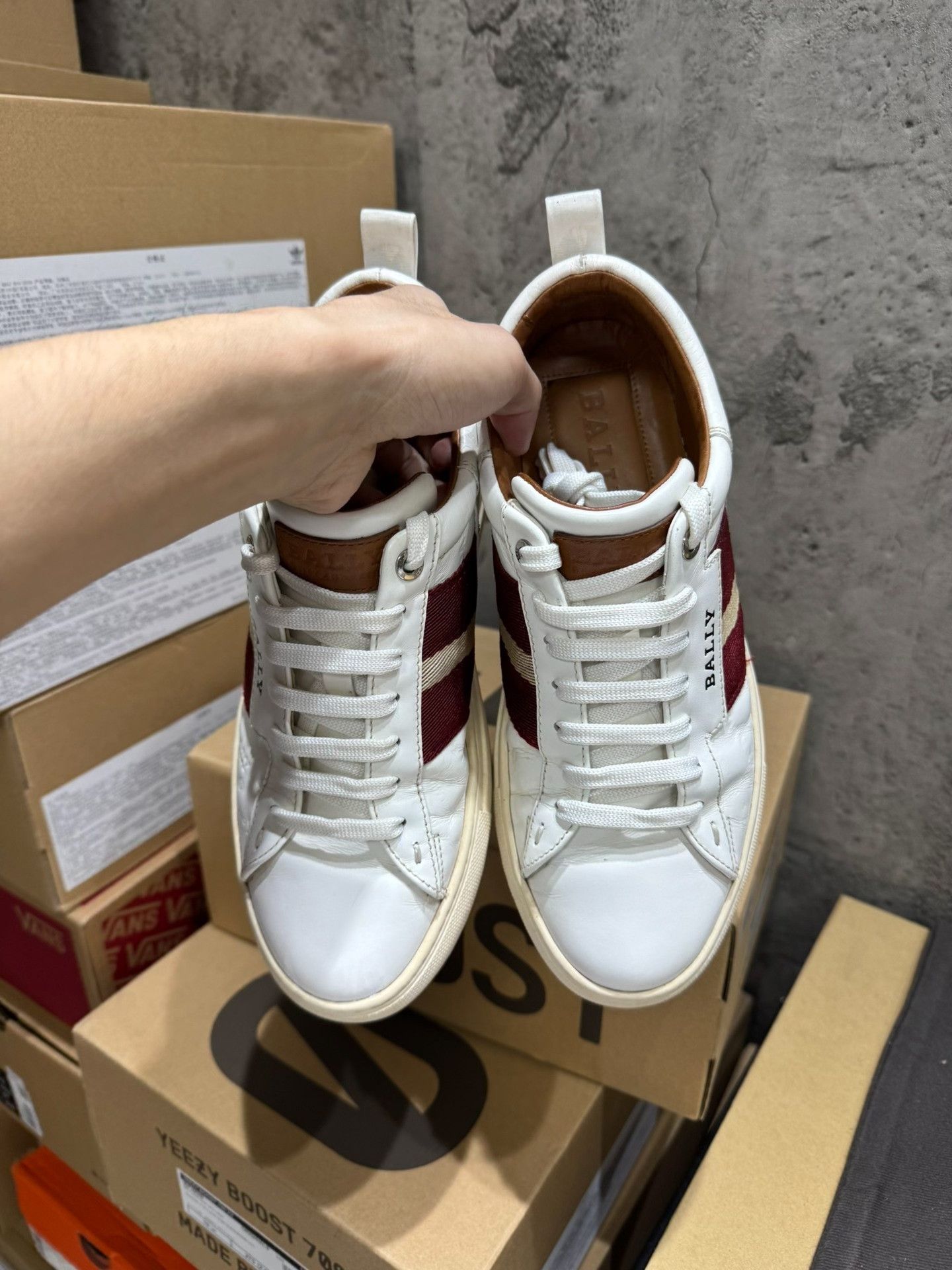 Bally Bally Leather White Lowtop Sneakers 40 Men Size US 7.5 / EU 40-41 - 3 Thumbnail
