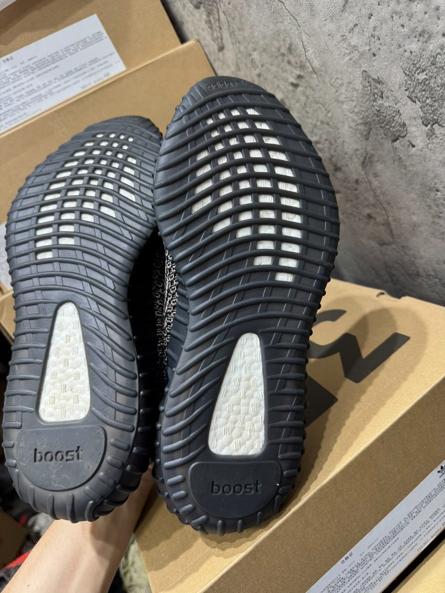 Adidas Adidas YEEZY35 Black Lowtop Sneakers 35 Men Size US 5 / EU 37 - 5 Thumbnail