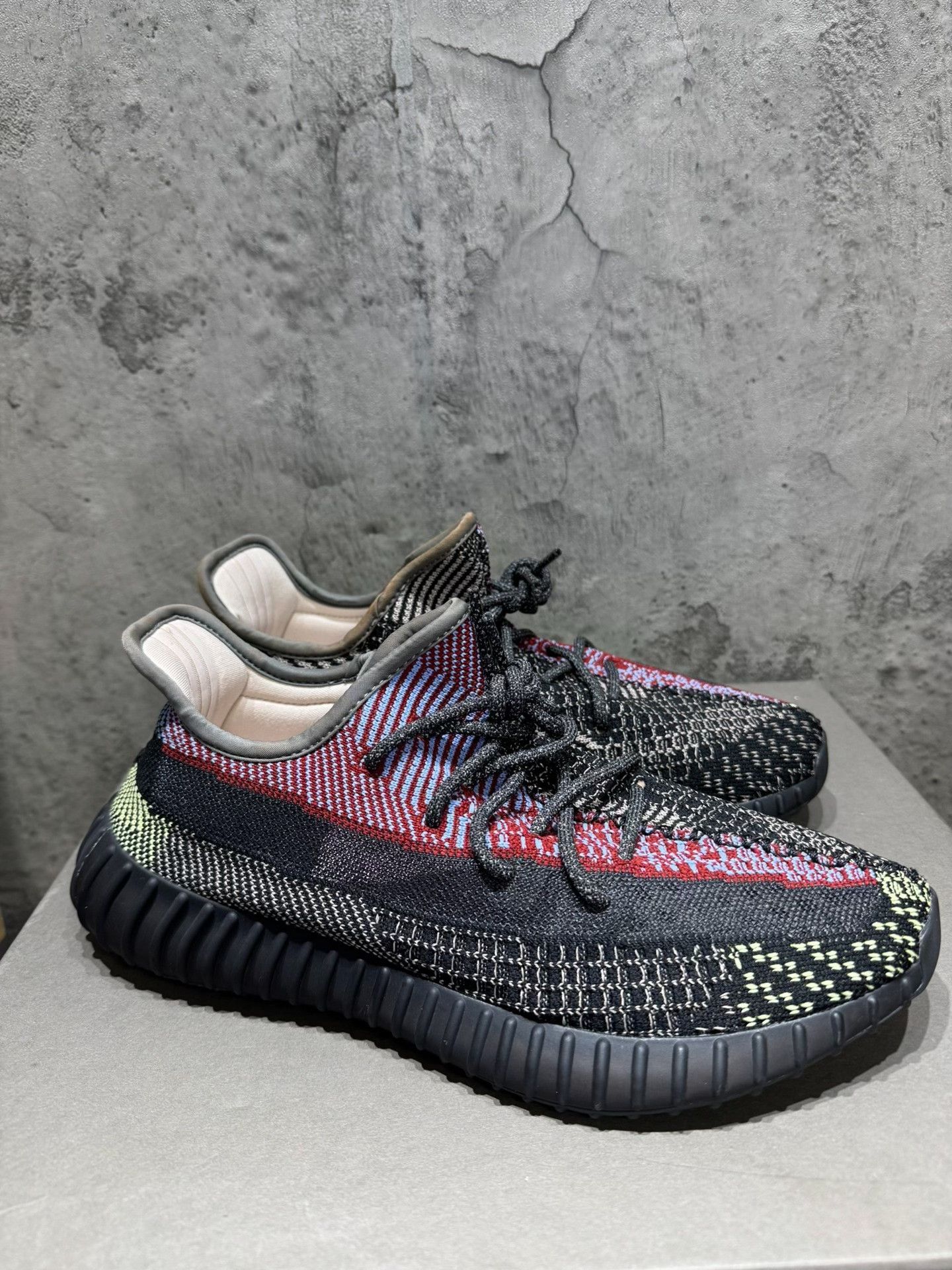 Adidas Adidas YEEZY35 Black Lowtop Sneakers 35 Men Size US 5 / EU 37 - 6 Thumbnail