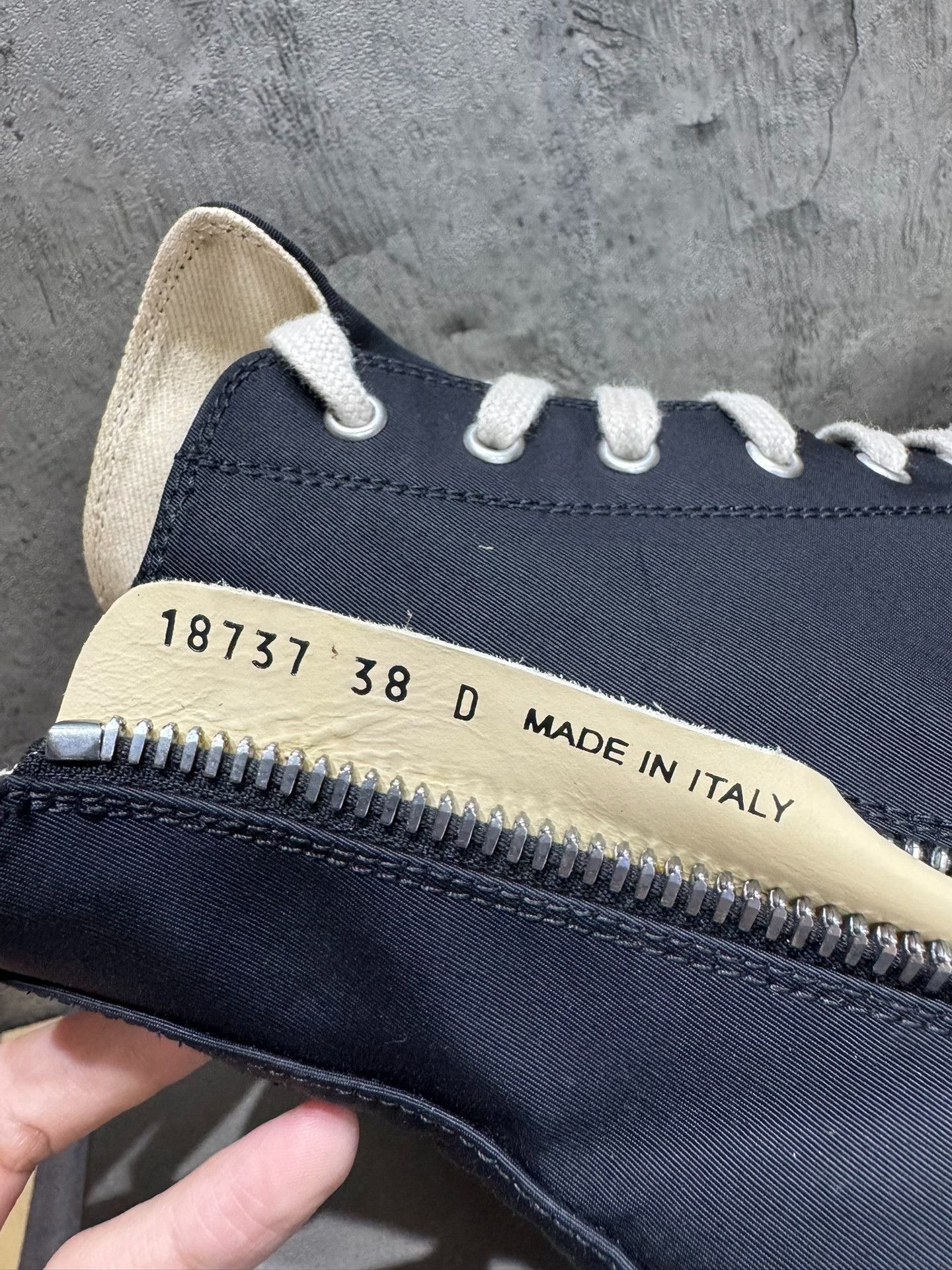 Rick Owens Rick Owens Hitop Sneakers 38 Women Size US 7.5 / IT 37.5 - 6 Thumbnail