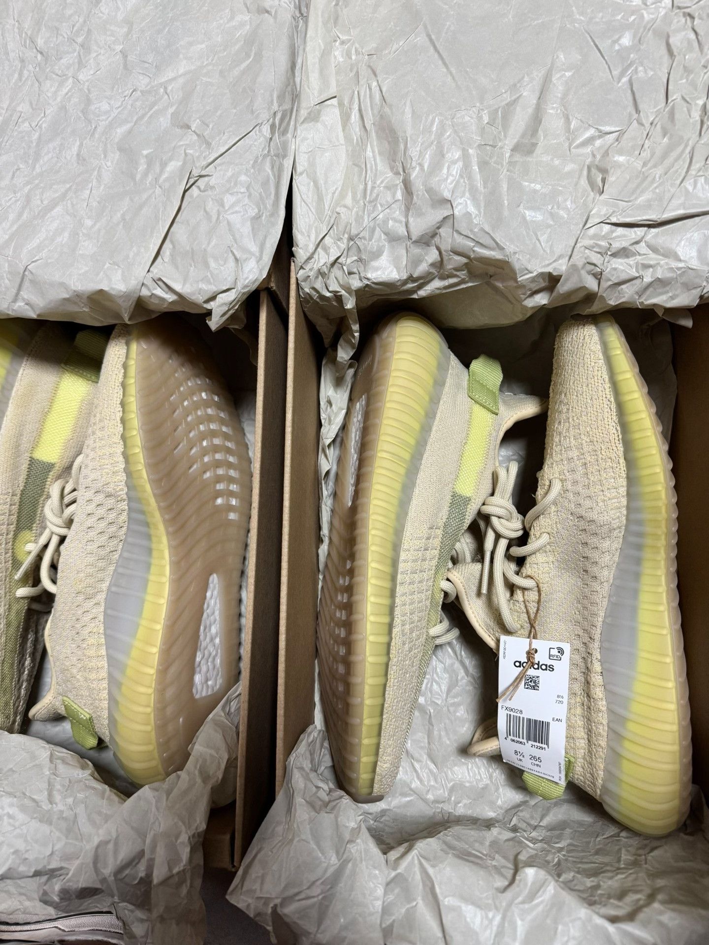 Adidas Adidas Limited Yellow Lowtop Sneakers 42 Men Size US 9 / EU 42 - 2 Thumbnail