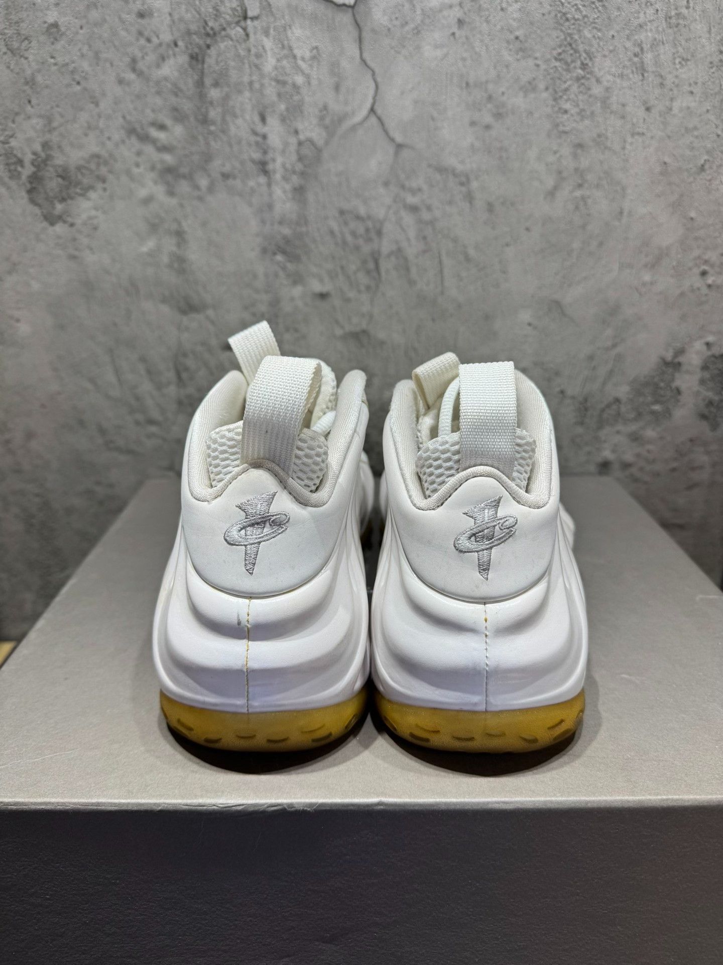 Nike Nike Basketball White Lowtop Sneakers 45 Men Size US 11.5 / EU 44-45 - 8 Thumbnail