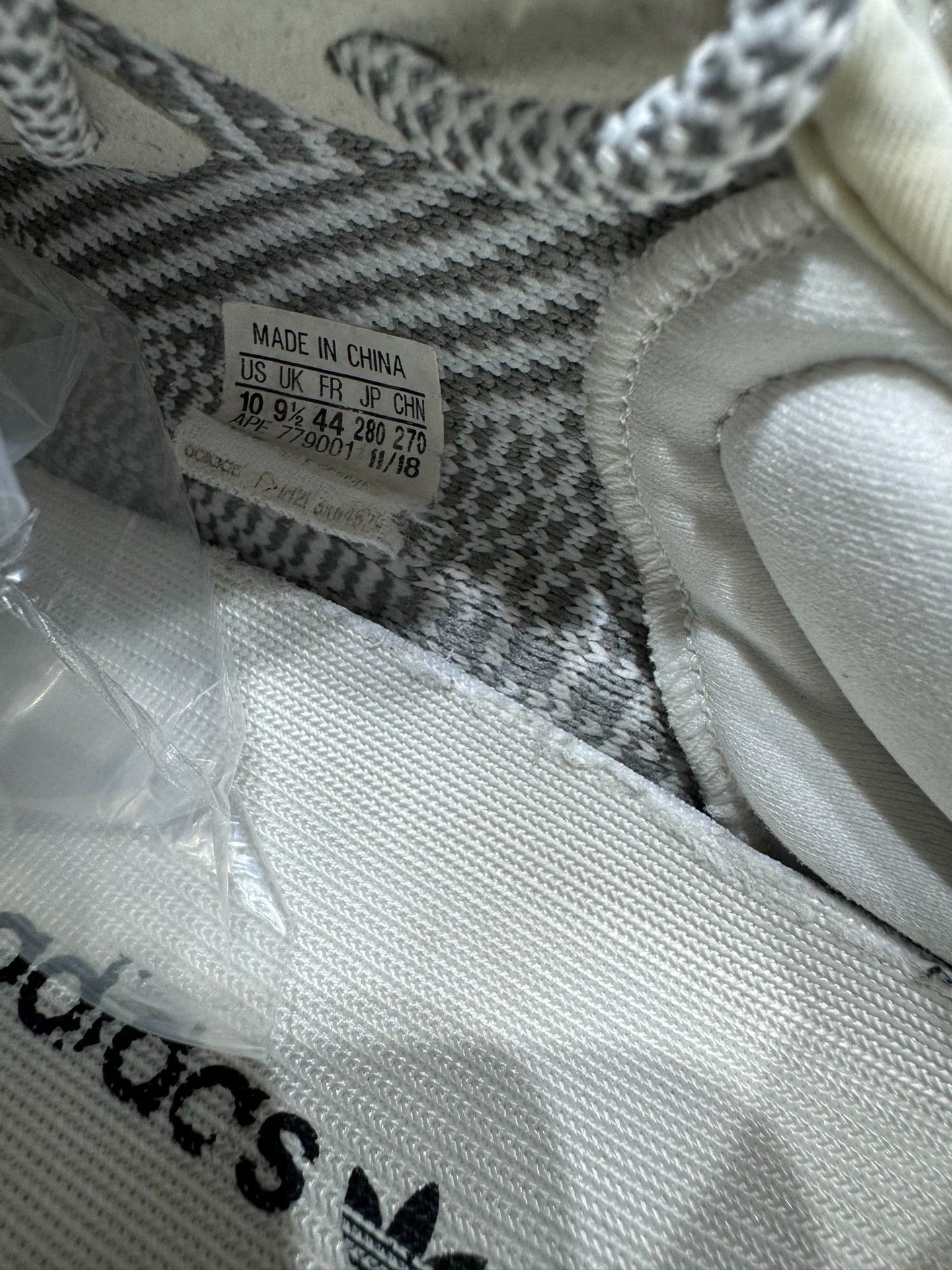 Adidas Adidas White Lowtop Sneakers 9.5 Men Size US 9.5 / EU 42-43 - 7 Thumbnail