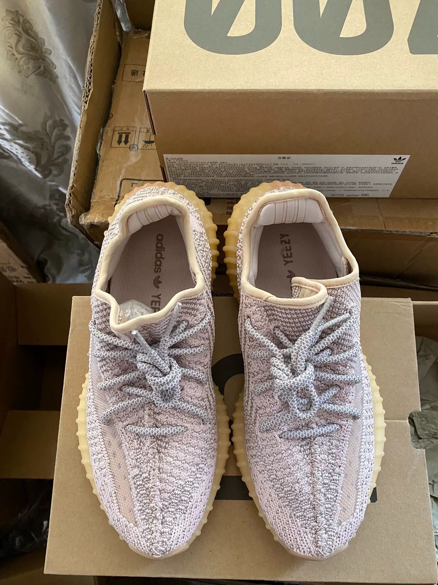 Adidas Adidas YEEZY350 Pink Lowtop Sneakers 42 Men Size US 9 / EU 42 - 4 Thumbnail
