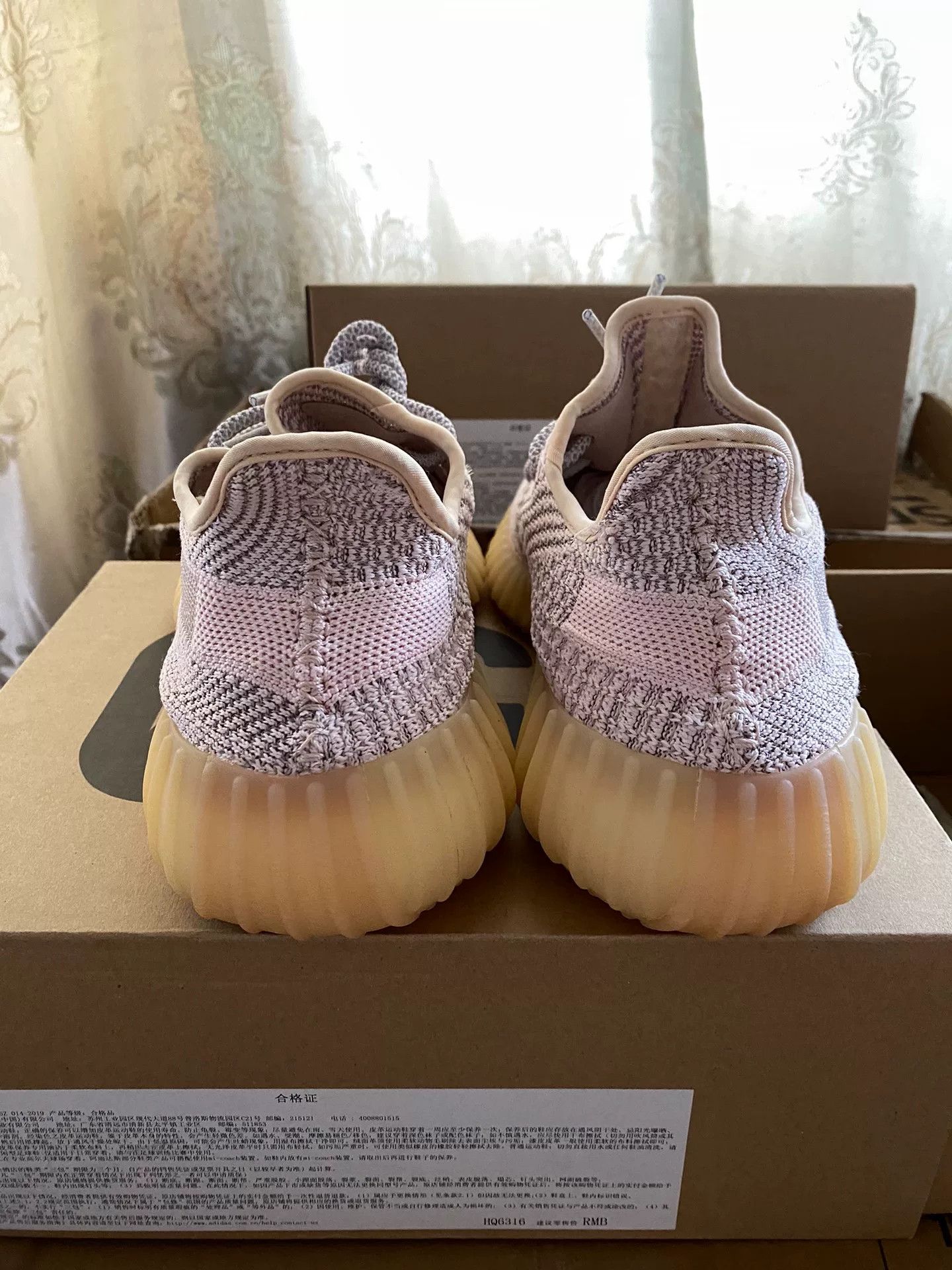 Adidas Adidas YEEZY350 Pink Lowtop Sneakers 42 Men Size US 9 / EU 42 - 2 Thumbnail