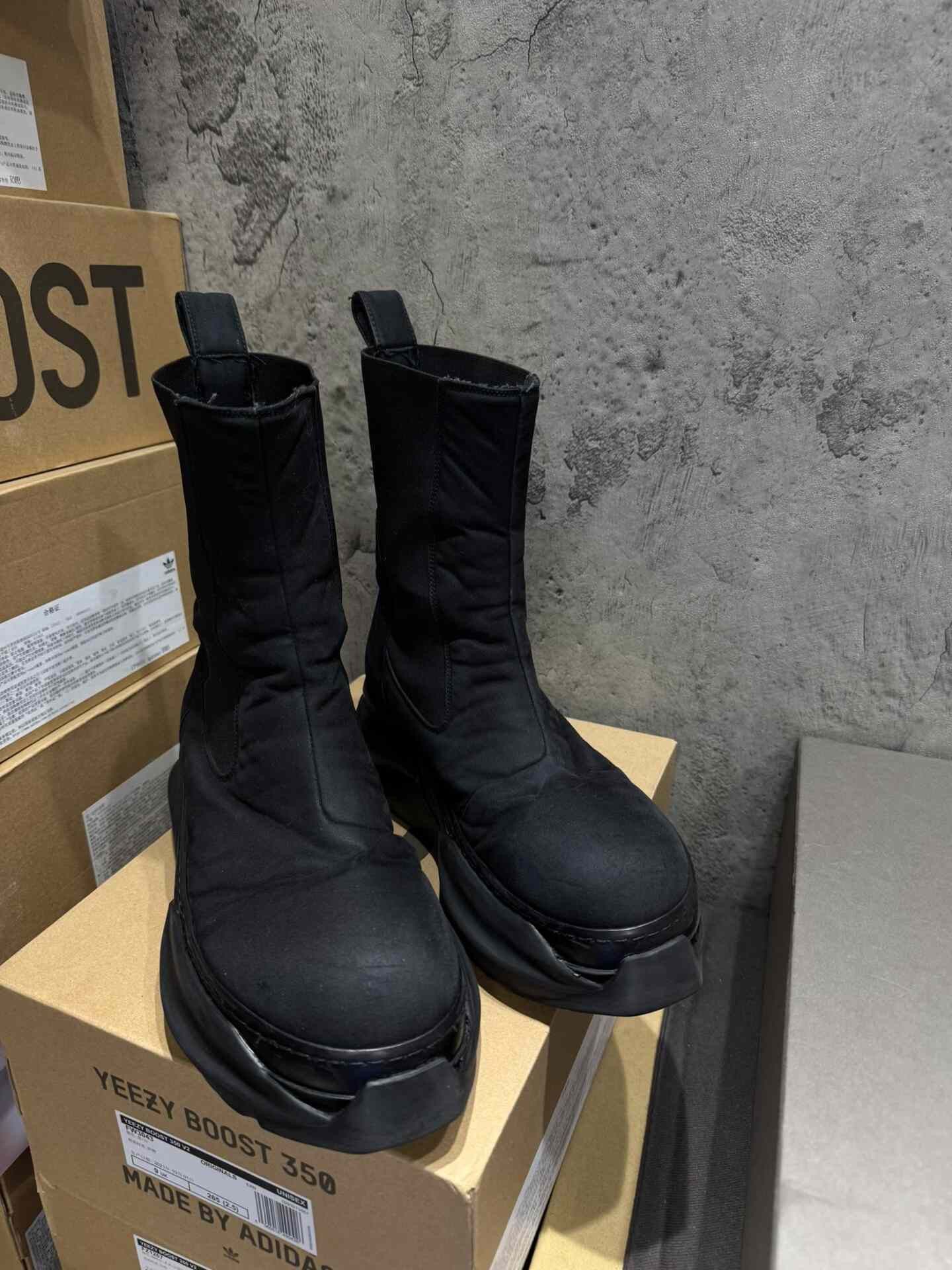 Rick Owens Rick Owens Black Boots 40 Men Size US 7.5 / EU 40-41 - 2 Thumbnail