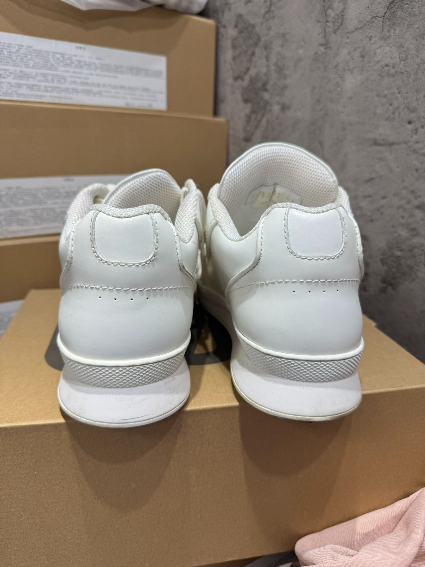 Saint Laurent Paris Saint Laurent Paris White Lowtop Sneakers 41 Men Size US 8.5 / EU 41-42 - 7 Thumbnail